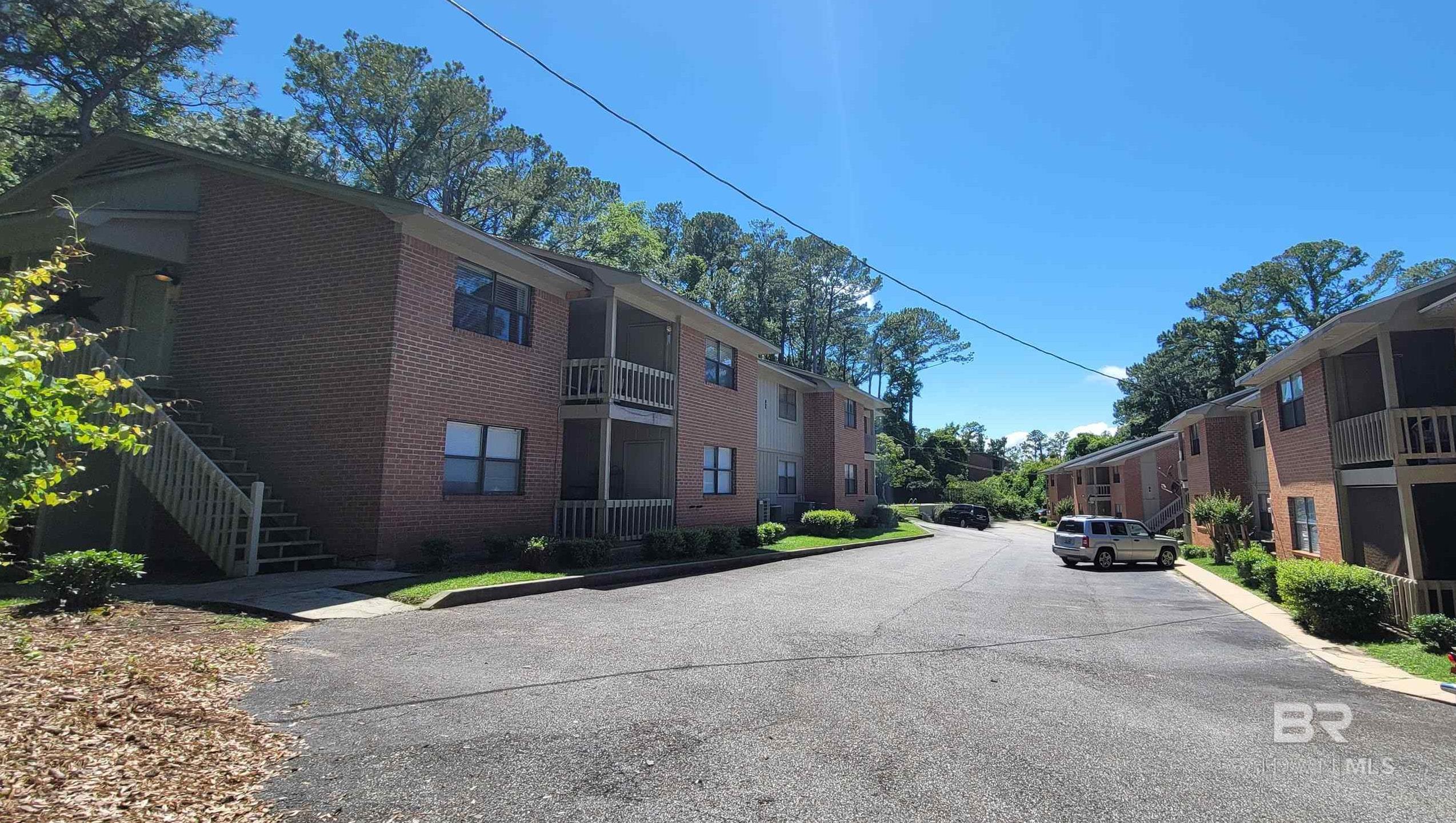 512 Lake Forest Boulevard UNIT 125g, Daphne, AL, 36526