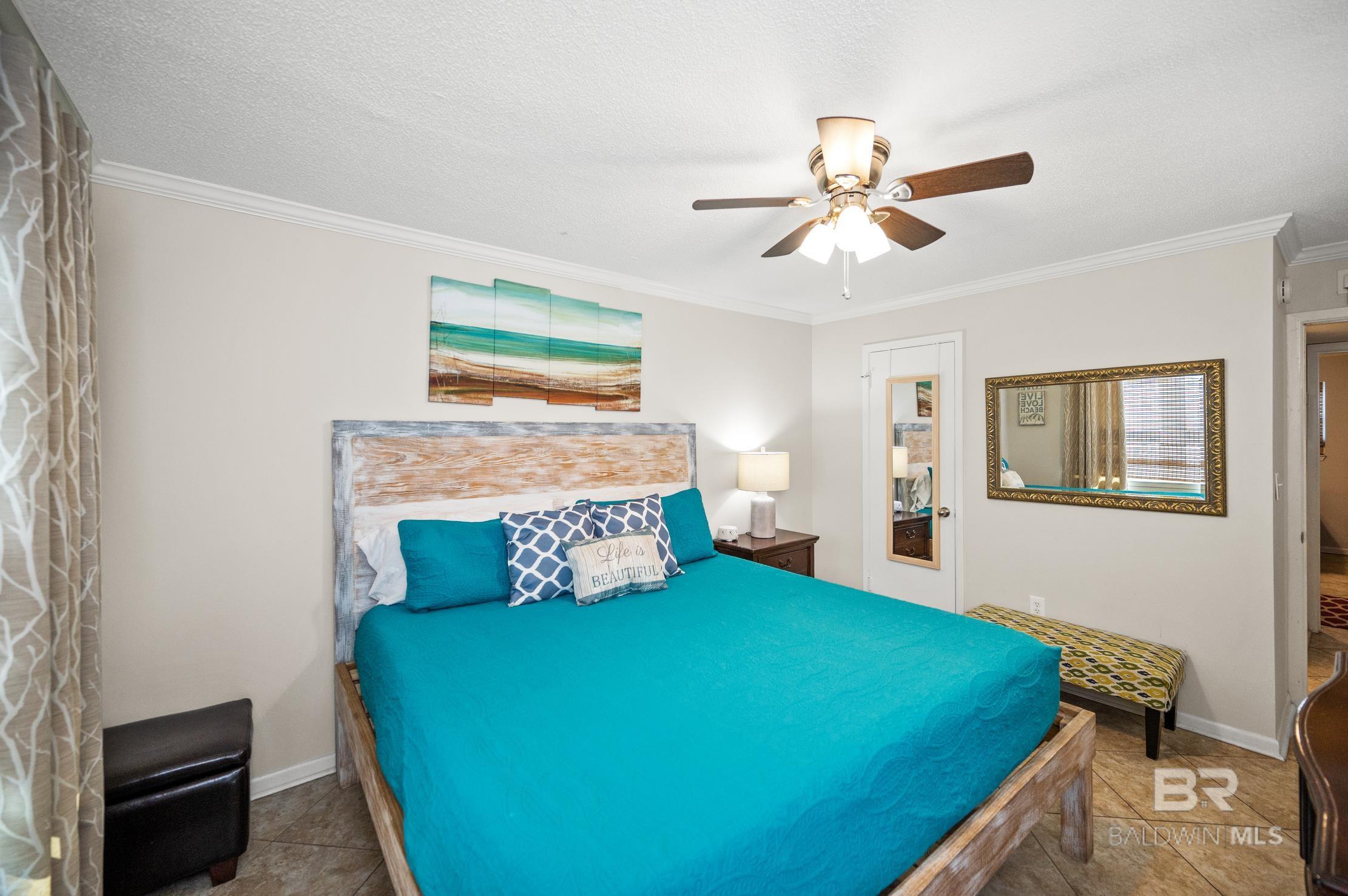 913 W Beach Boulevard UNIT b33, Gulf Shores, AL, 36542