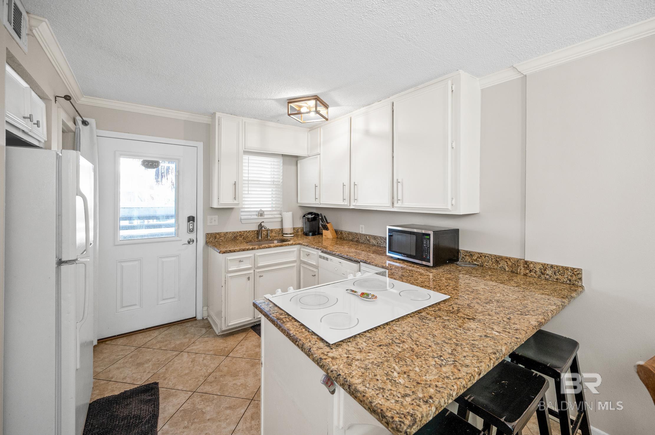 913 W Beach Boulevard UNIT b33, Gulf Shores, AL, 36542