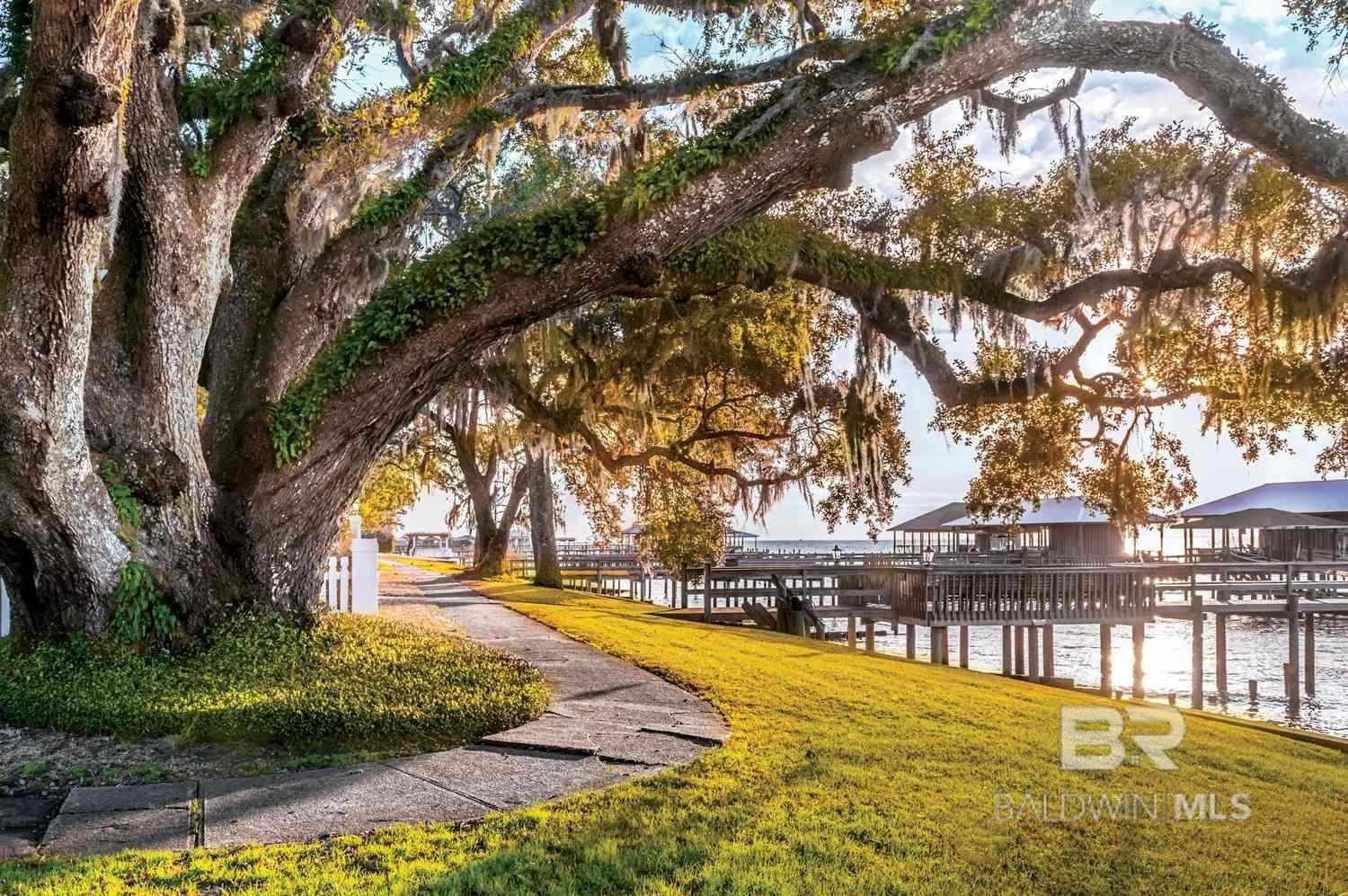 294 Tillage Street, Fairhope, AL, 36532