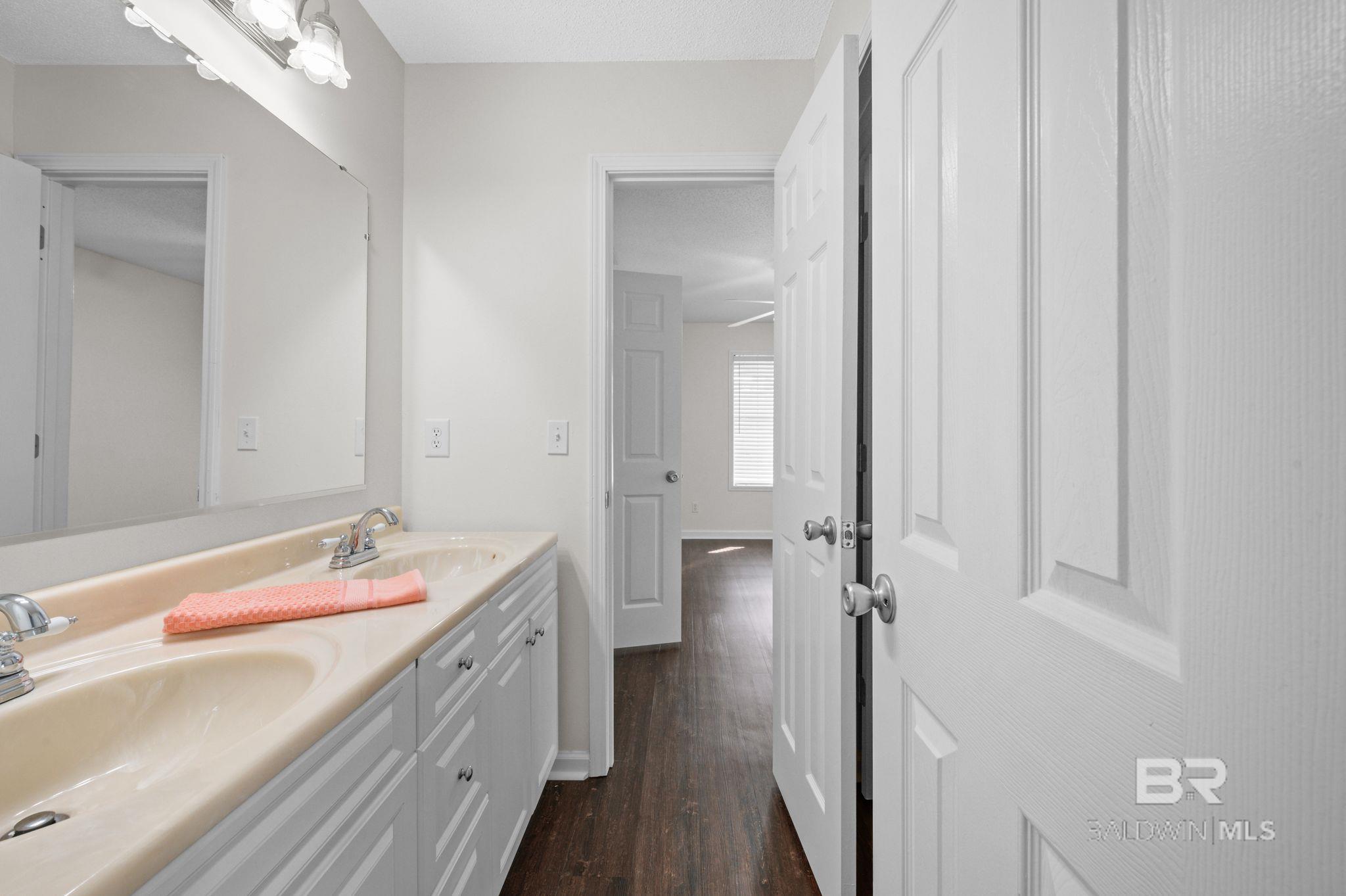5584 Pensacola Avenue, Orange Beach, AL, 36561