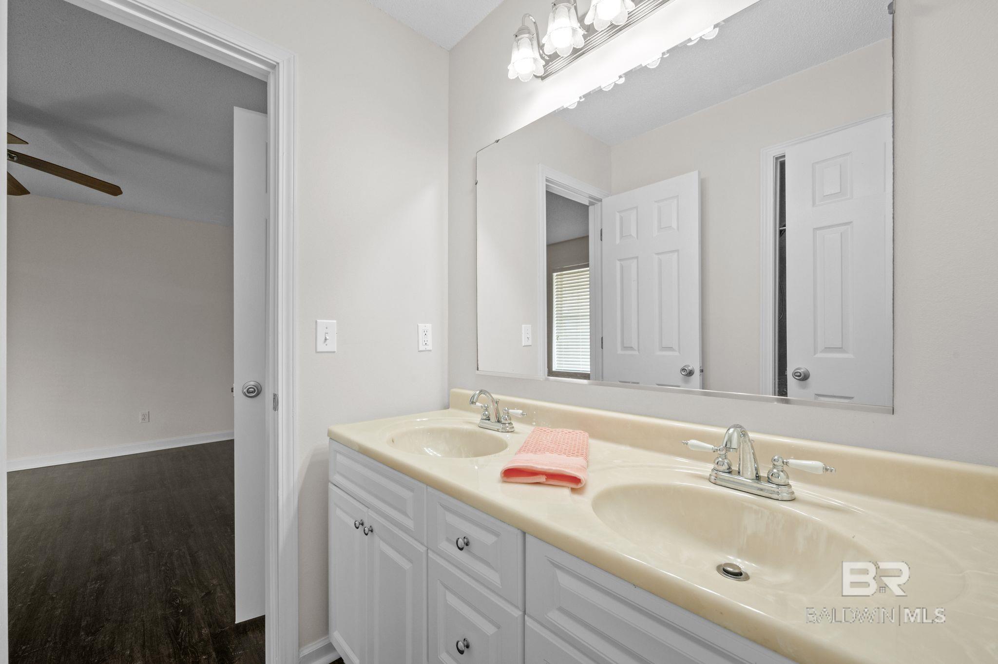 5584 Pensacola Avenue, Orange Beach, AL, 36561