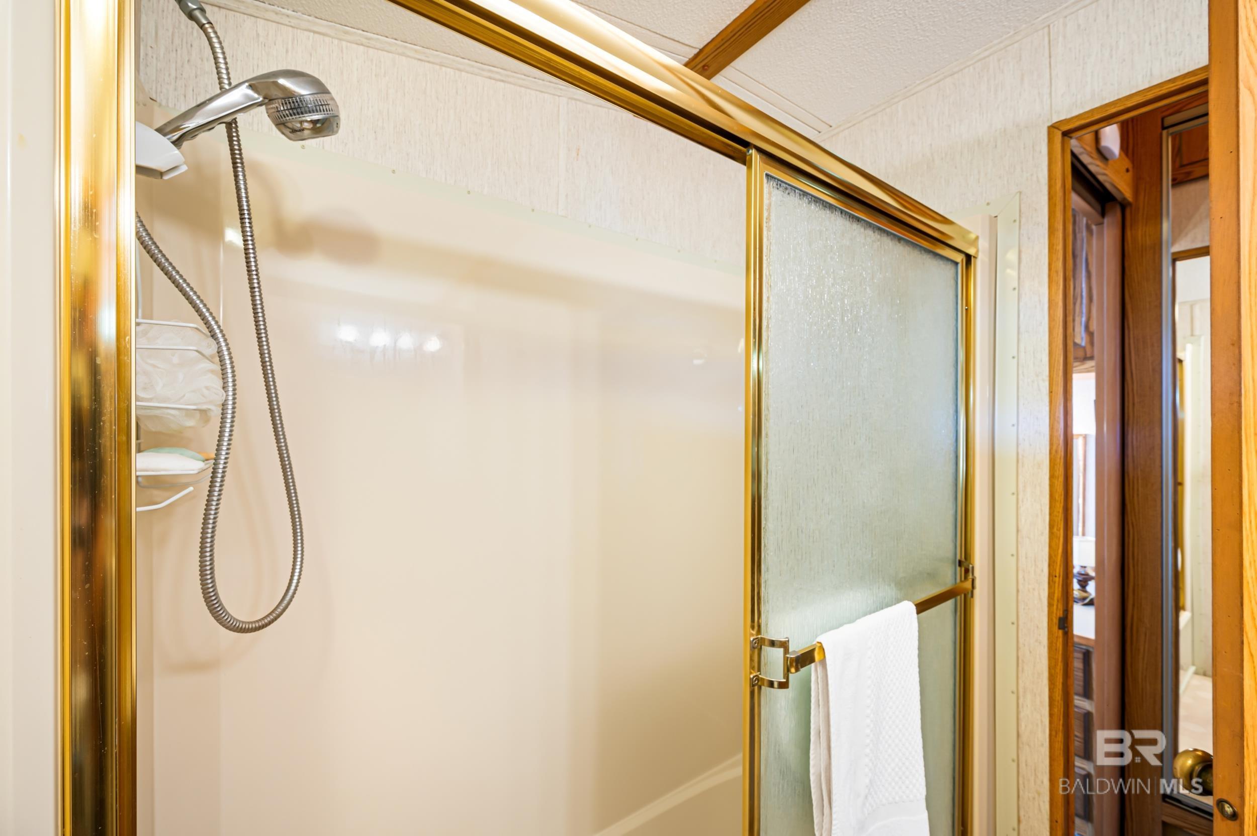 40 Buena Vista Drive, Lillian, AL, 36549