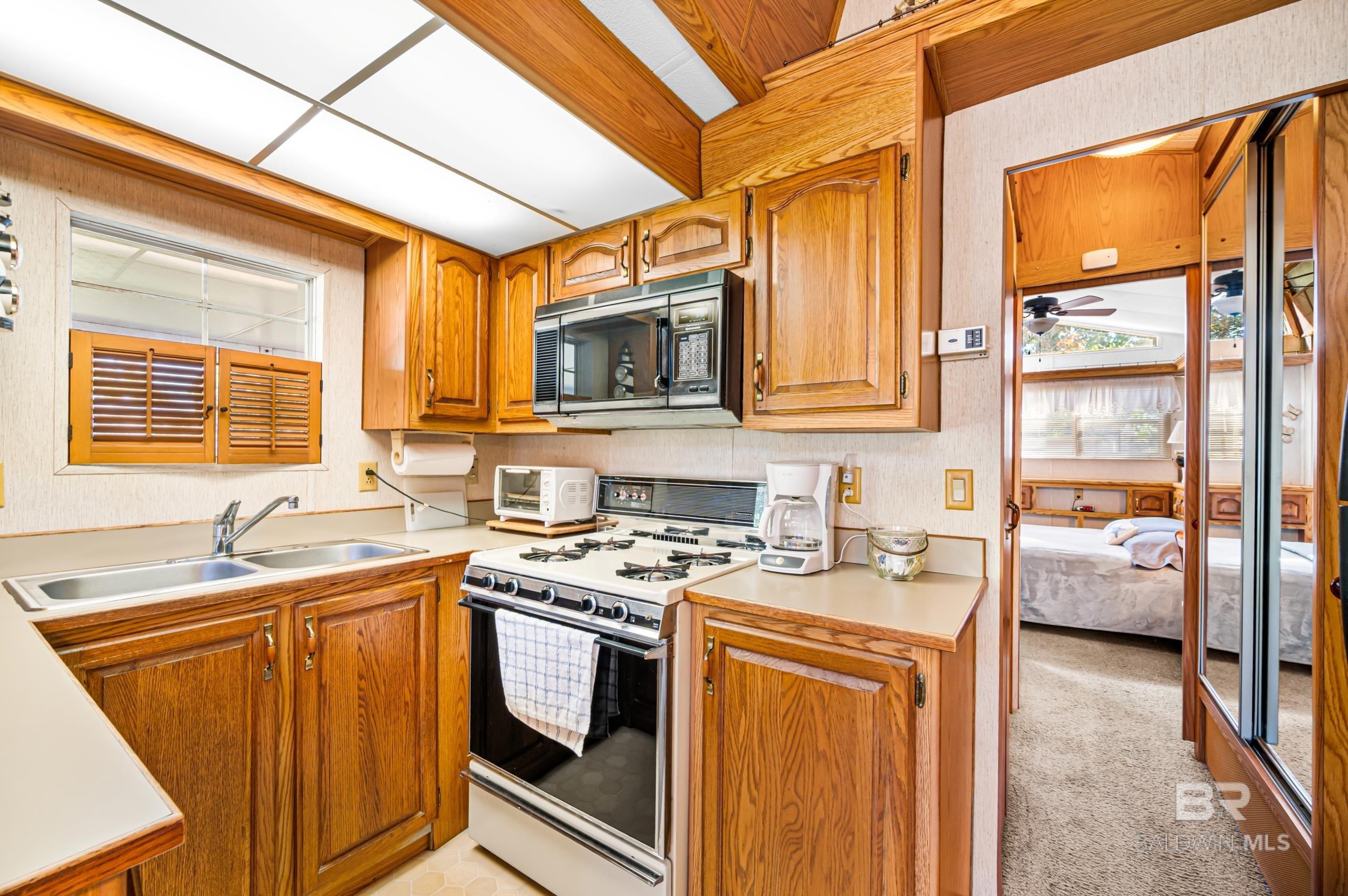 40 Buena Vista Drive, Lillian, AL, 36549