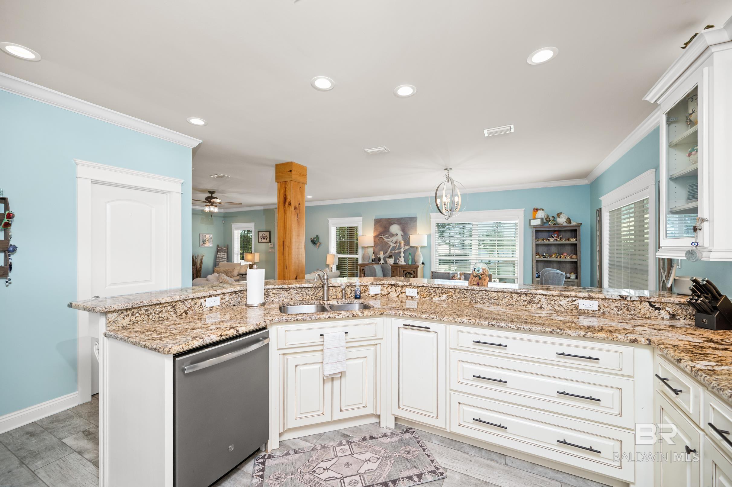 9111 Seabright Avenue, Elberta, AL, 36530