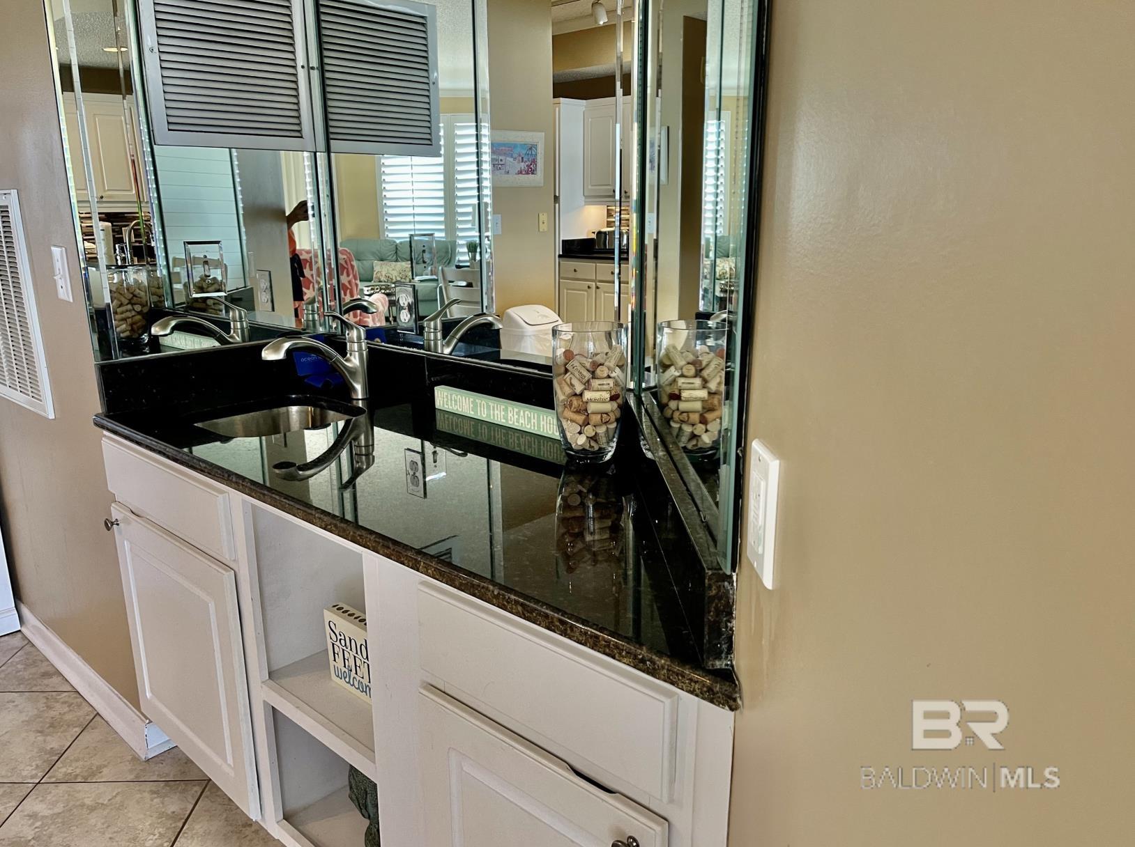 25250 Perdido Beach Boulevard UNIT 703e, Orange Beach, AL, 36561