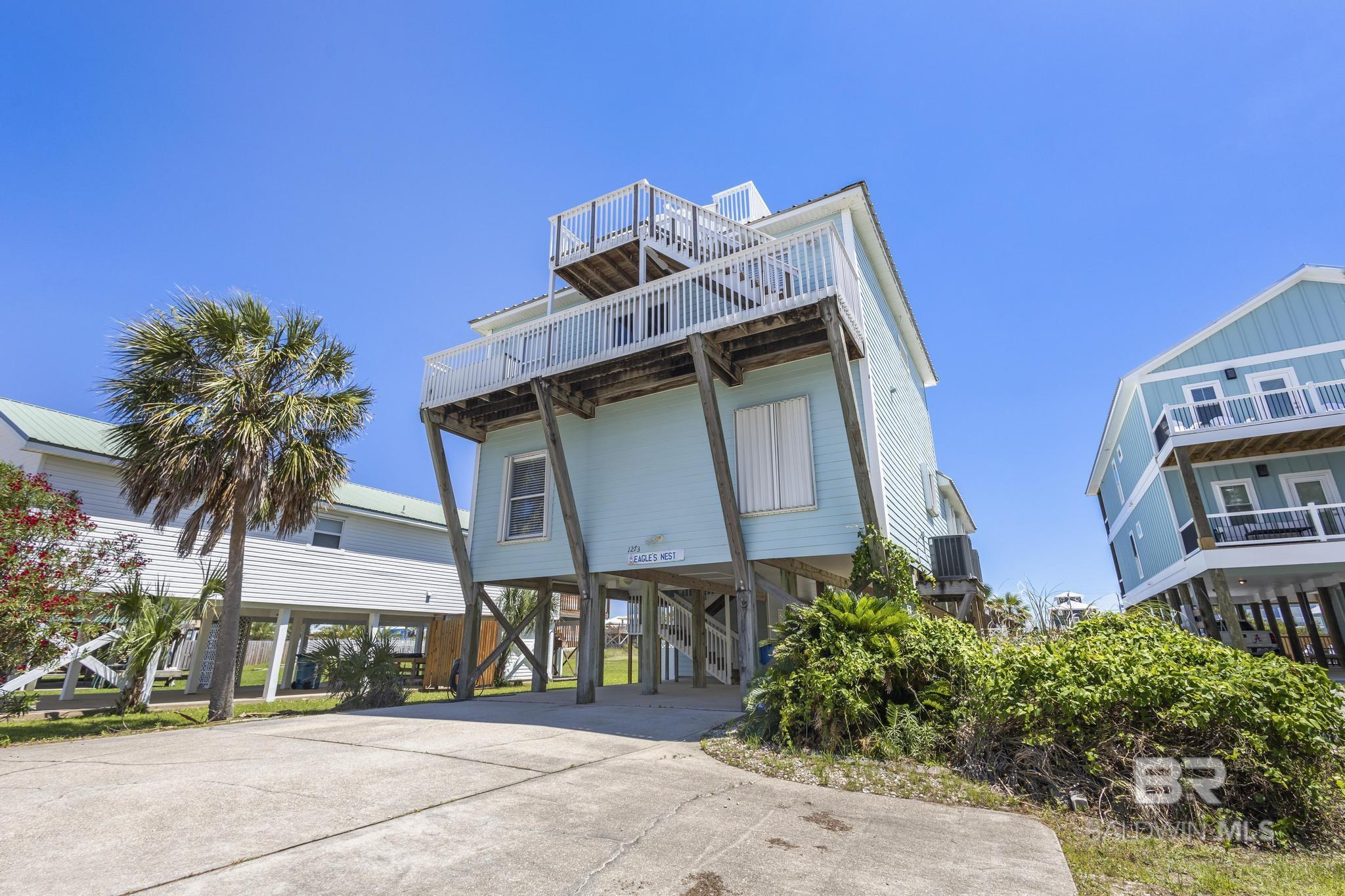 1273 W Lagoon Avenue