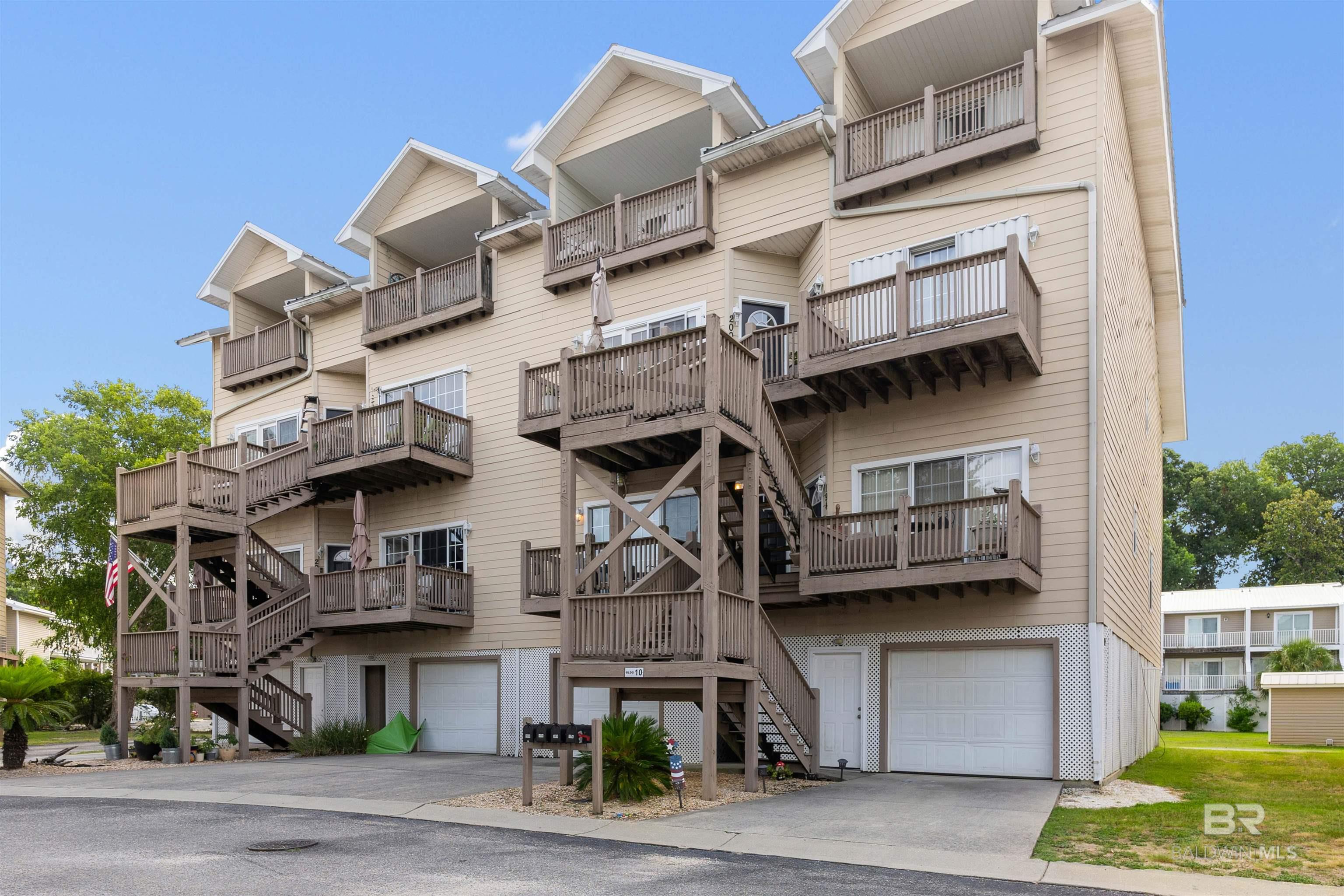 Daphne Middle School - Homes for Sale