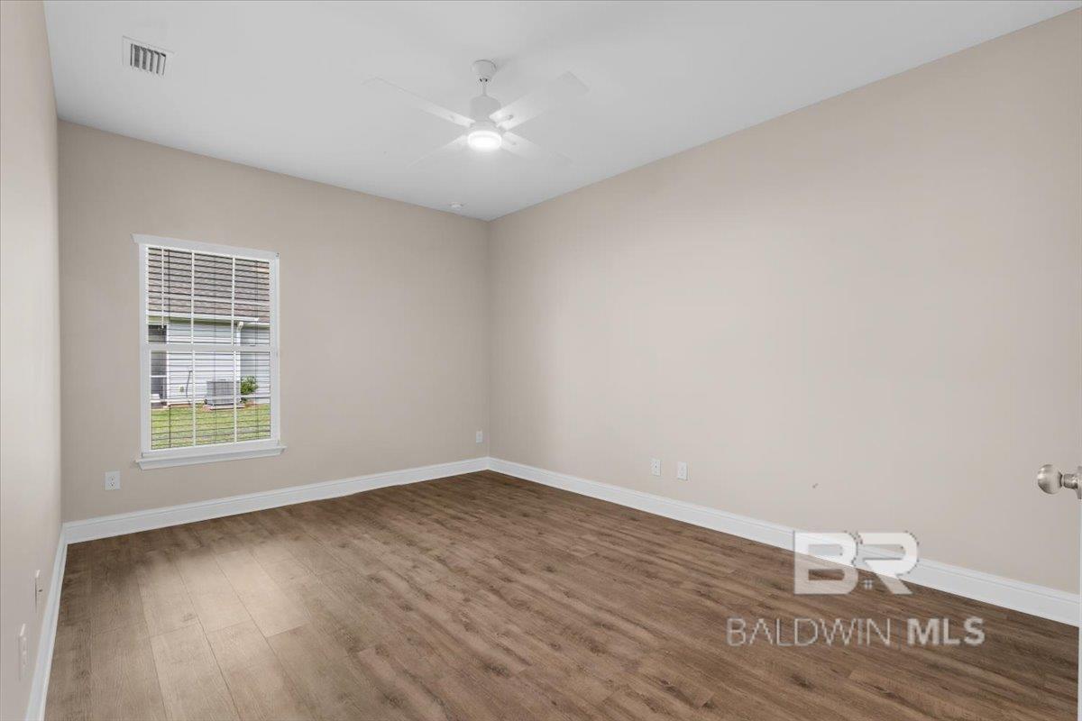 https://zimg.paragon.ice.com/ParagonImages/Property/PG/BCAR/391391/12/0/0/b357e2d3ad658036a775d25c1236b9b0/7/b8d4aad44be535205ad49e4fb5329a95/391391-5c584beb-f197-418b-bacb-25ce89a83e89.JPG