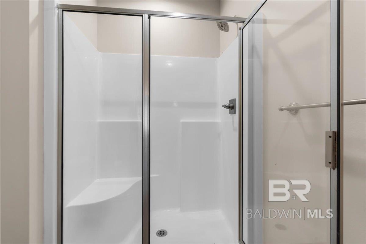 https://zimg.paragon.ice.com/ParagonImages/Property/PG/BCAR/391391/15/0/0/c6222d9f2c3a22475a6aa92d8ad9eeed/7/b8d4aad44be535205ad49e4fb5329a95/391391-4d3ff11a-6ebb-4ff4-ac19-9880983d2219.JPG