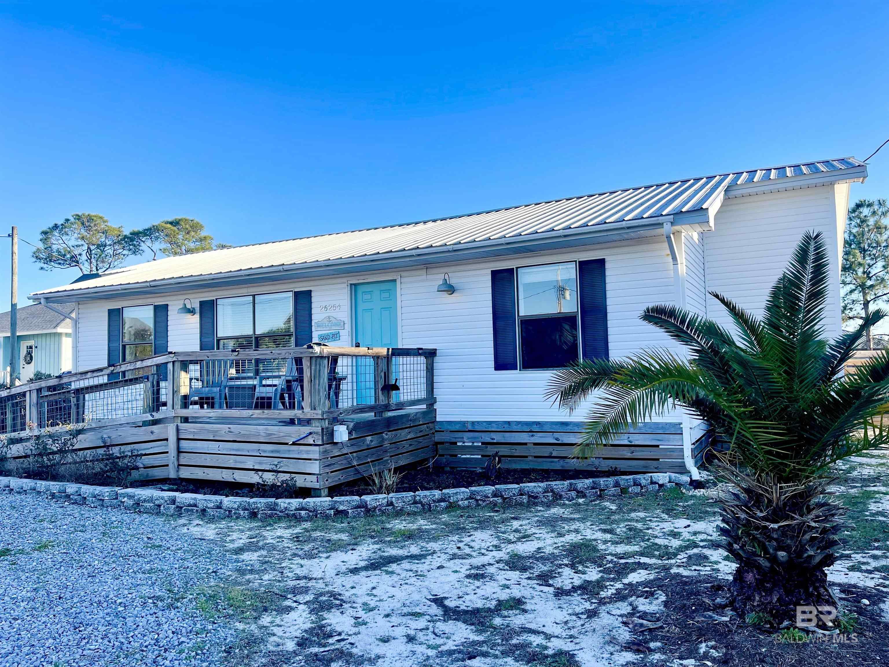 26254 Carondelette Drive