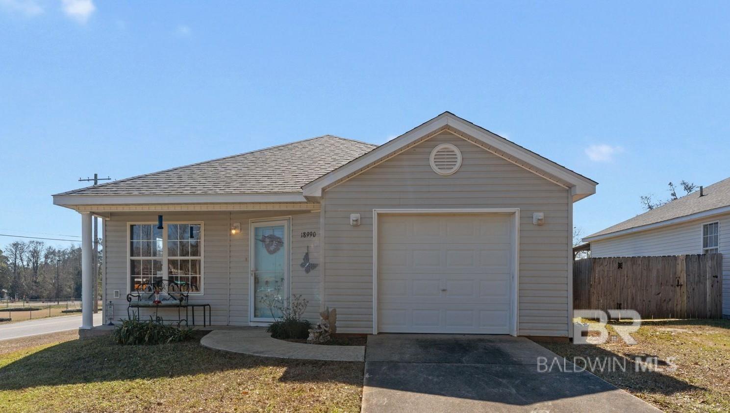 18990 E Hammond Street, Robertsdale, AL, 36567