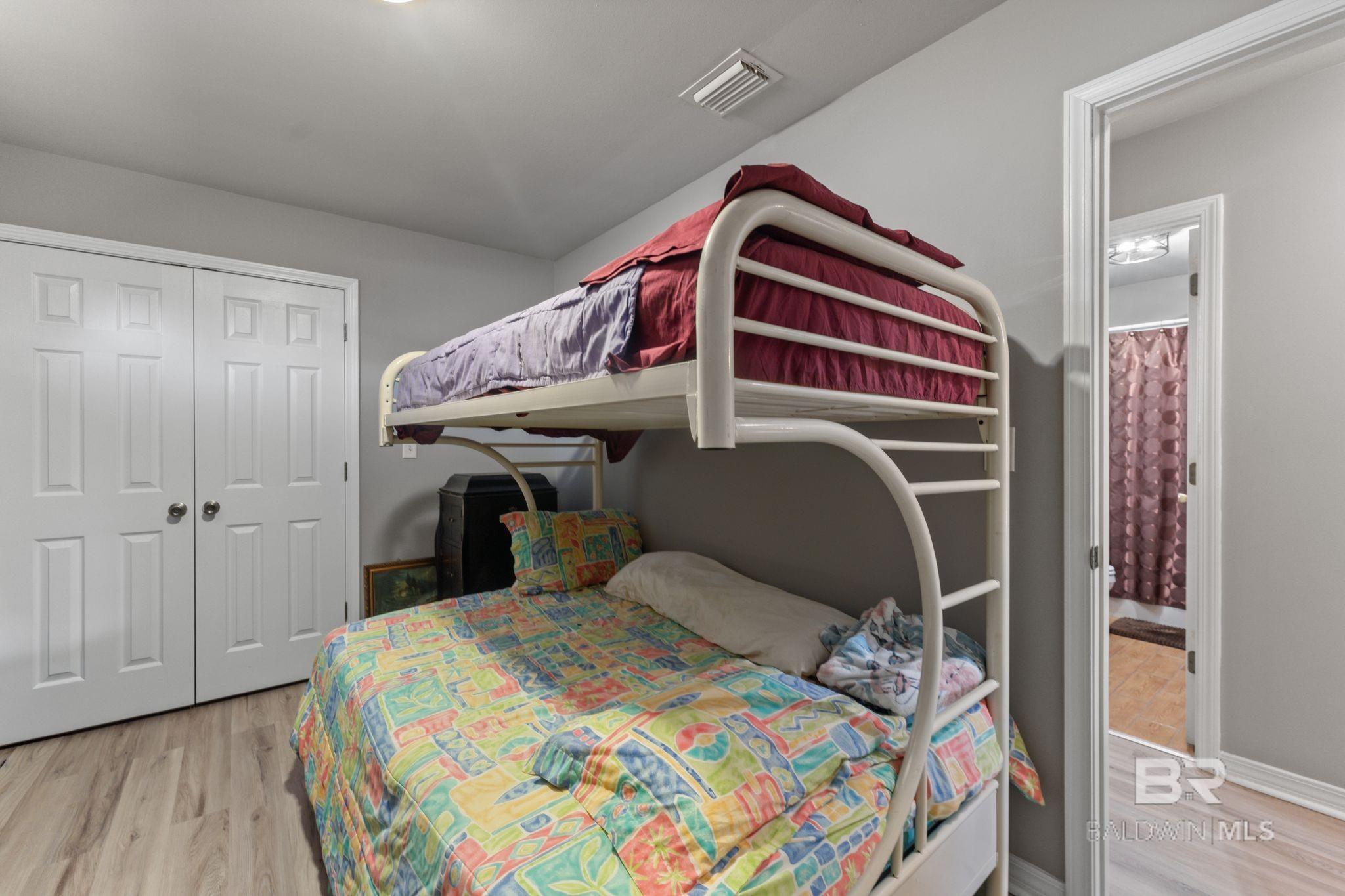 18990 E Hammond Street, Robertsdale, AL, 36567