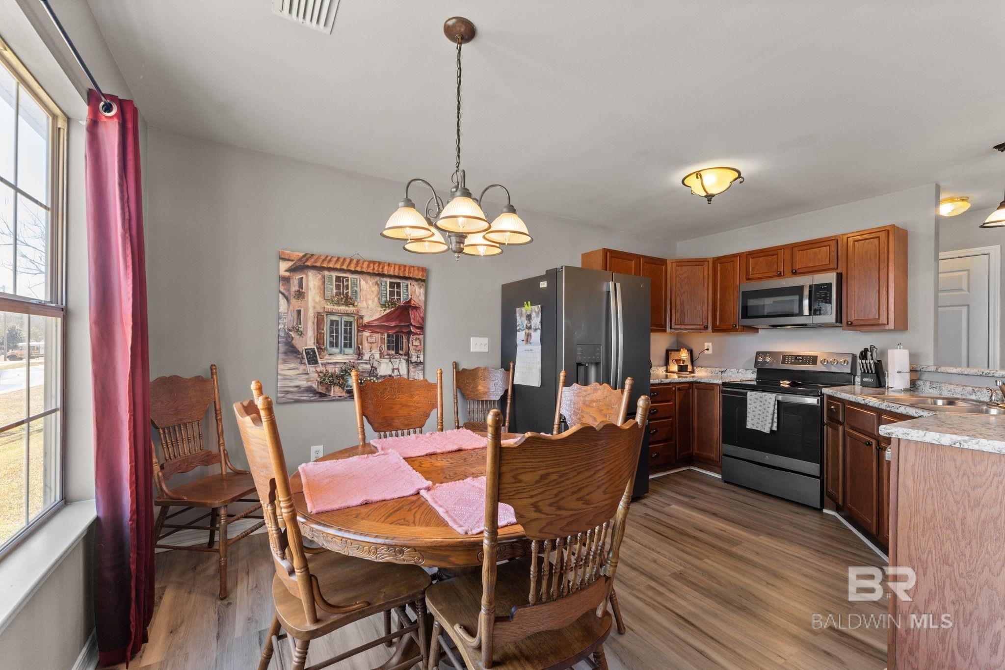 18990 E Hammond Street, Robertsdale, AL, 36567