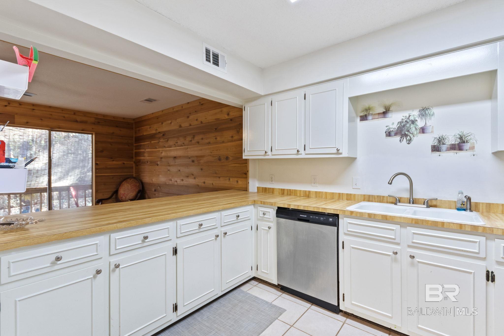 600 Cheshire Lane UNIT 10, Daphne, AL, 36526-7253