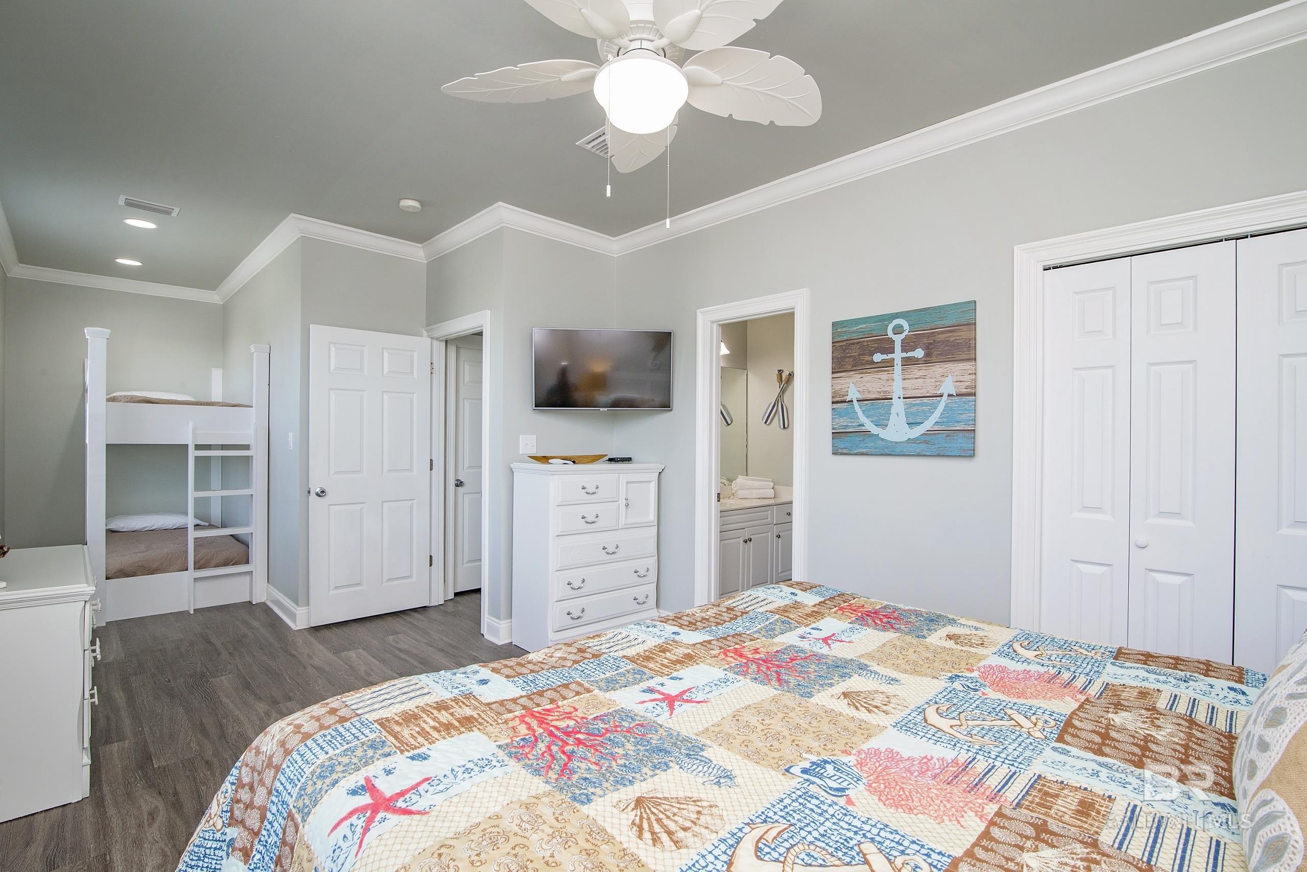 1833 W Beach Boulevard, Gulf Shores, AL, 36542