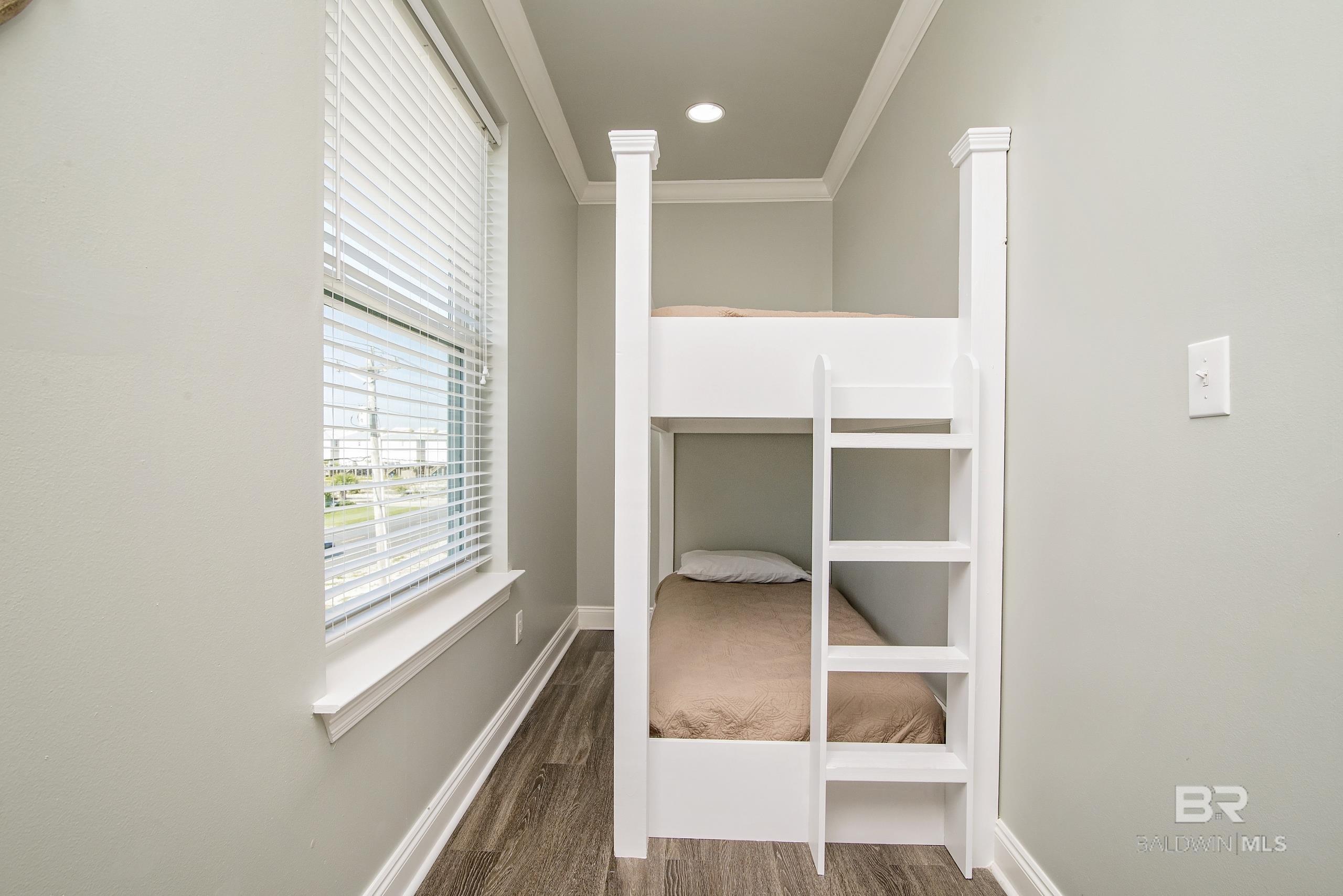1833 W Beach Boulevard, Gulf Shores, AL, 36542