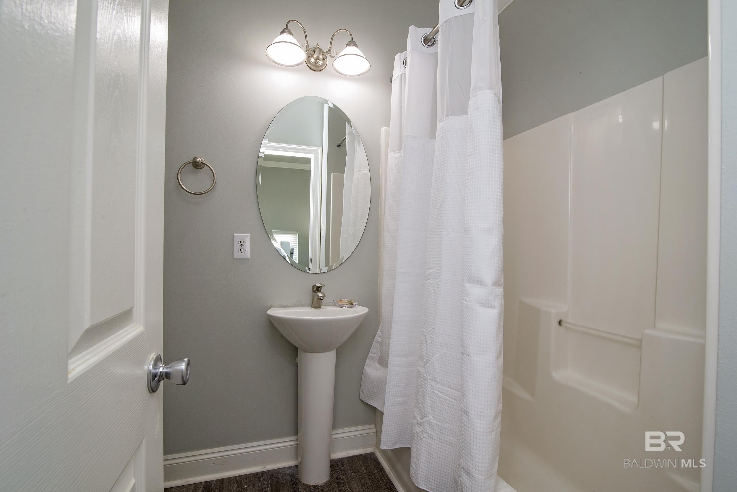 1833 W Beach Boulevard, Gulf Shores, AL, 36542