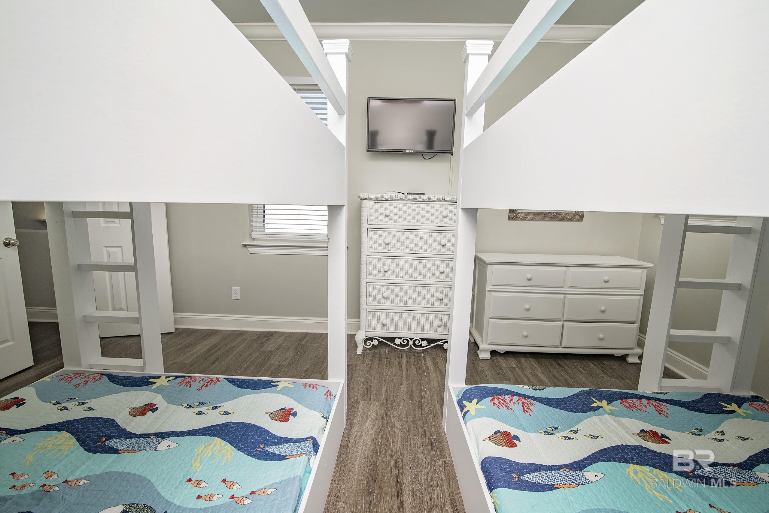 1833 W Beach Boulevard, Gulf Shores, AL, 36542