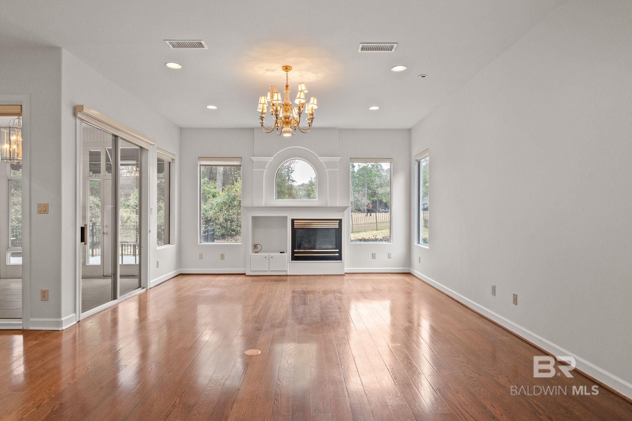 305 Clubhouse Drive, Fairhope, AL, 36532