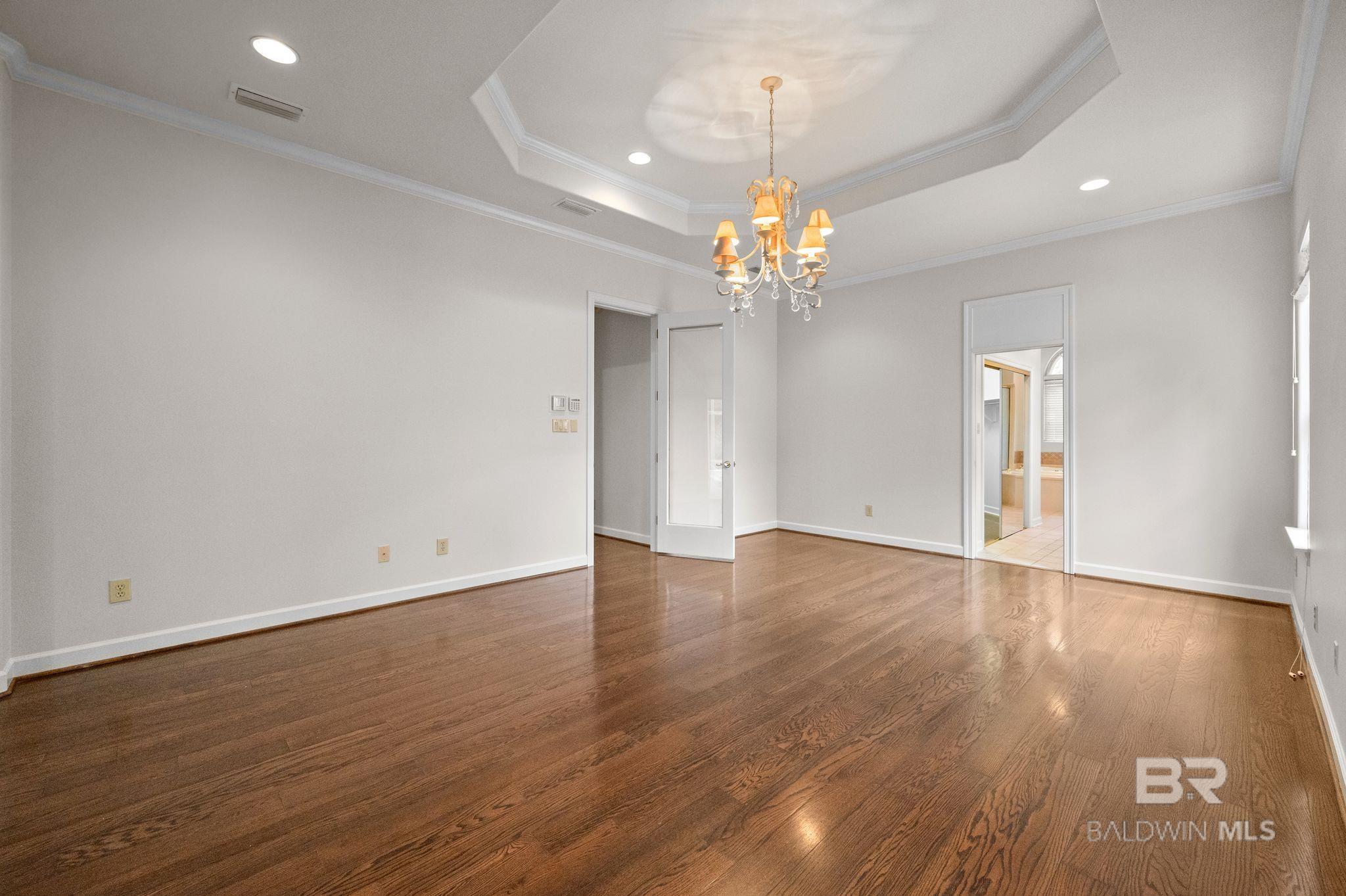 https://zimg.paragon.ice.com/ParagonImages/Property/PG/BCAR/391641/19/0/0/4d9544c9f3ff10536183043bd54777dd/7/da3f4877e41e2bed74463935dd4e42be/391641-f3aa9a94-1eb0-45a5-b7ea-7d72b771da41.JPG