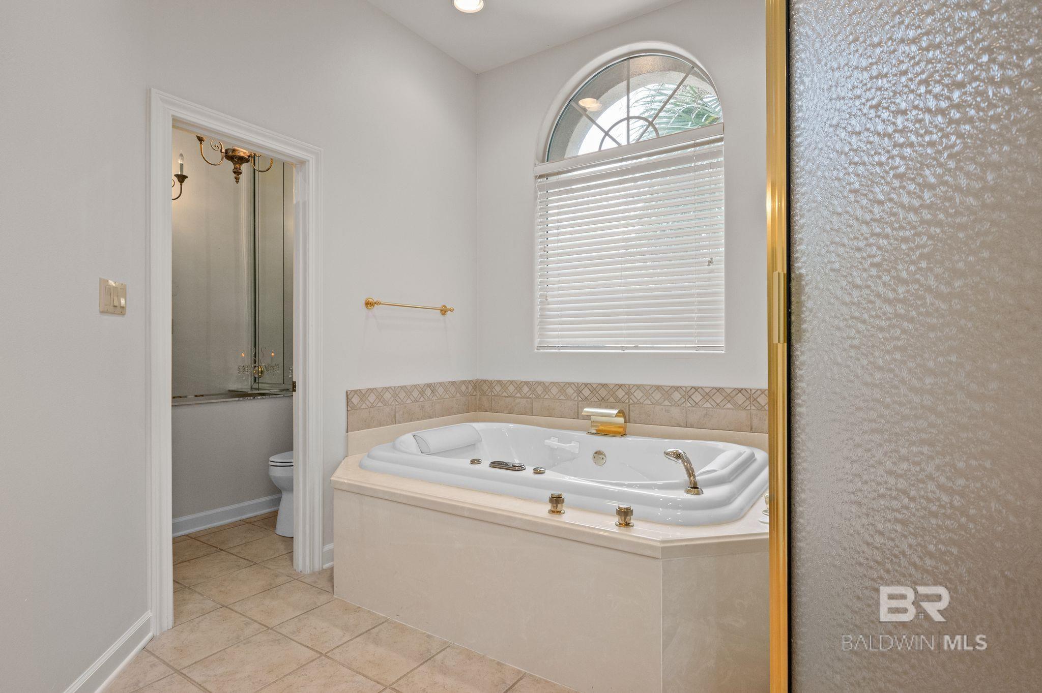 305 Clubhouse Drive, Fairhope, AL, 36532