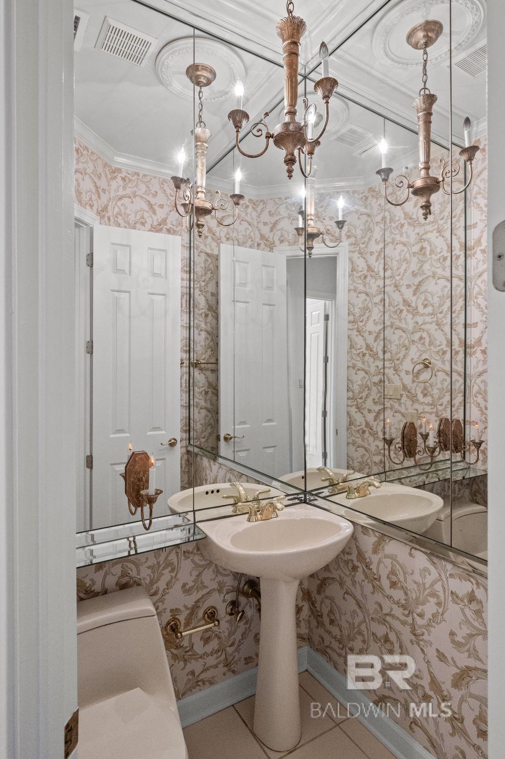 305 Clubhouse Drive, Fairhope, AL, 36532