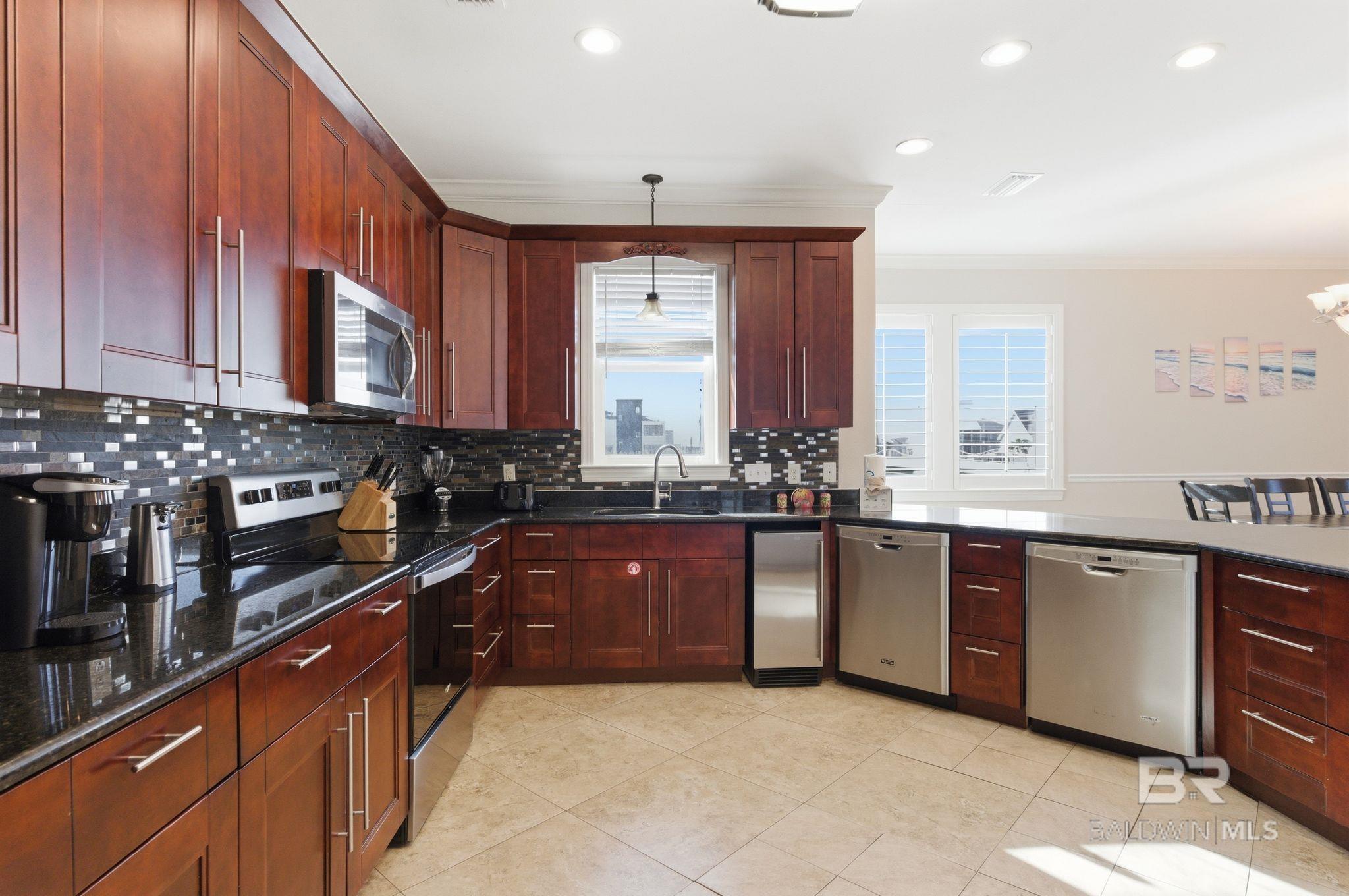 1661 WEST BEACH Boulevard, Gulf Shores, AL, 36542