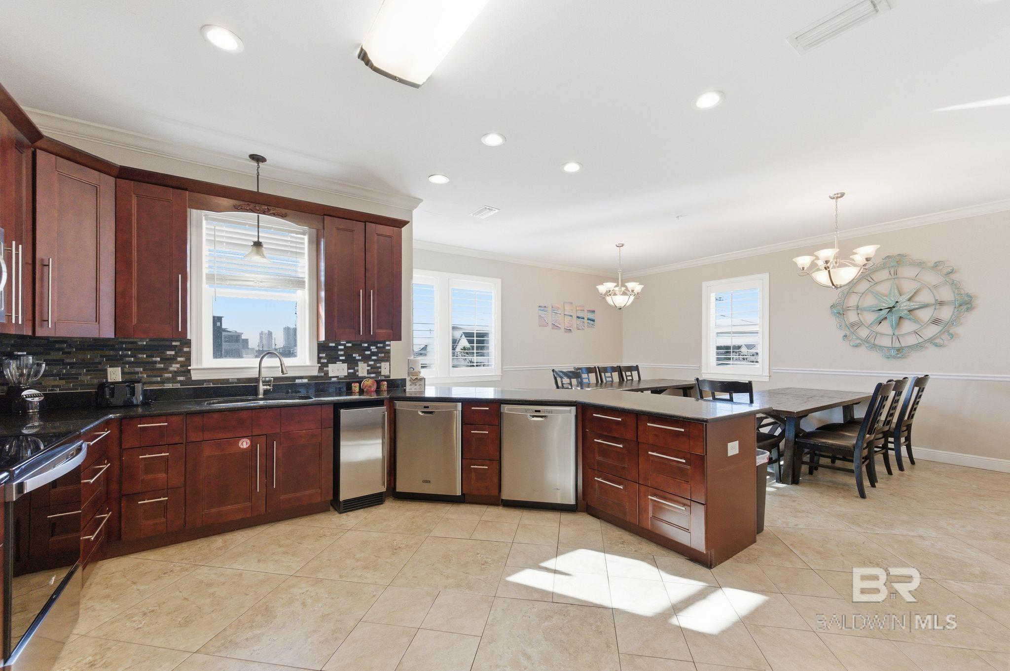 1661 WEST BEACH Boulevard, Gulf Shores, AL, 36542