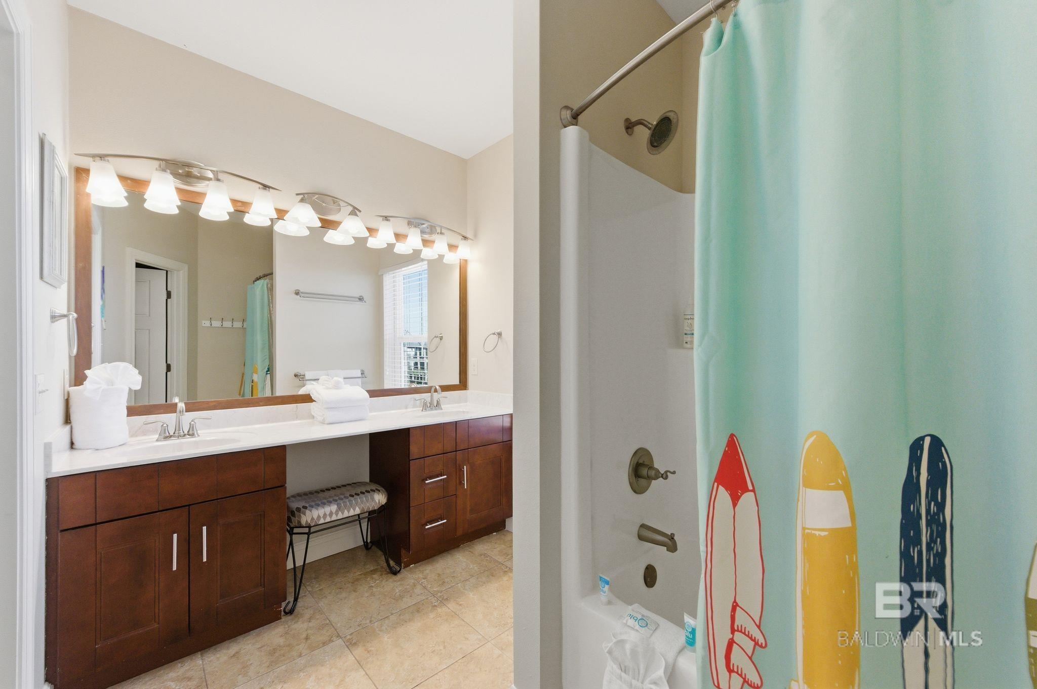 1661 WEST BEACH Boulevard, Gulf Shores, AL, 36542