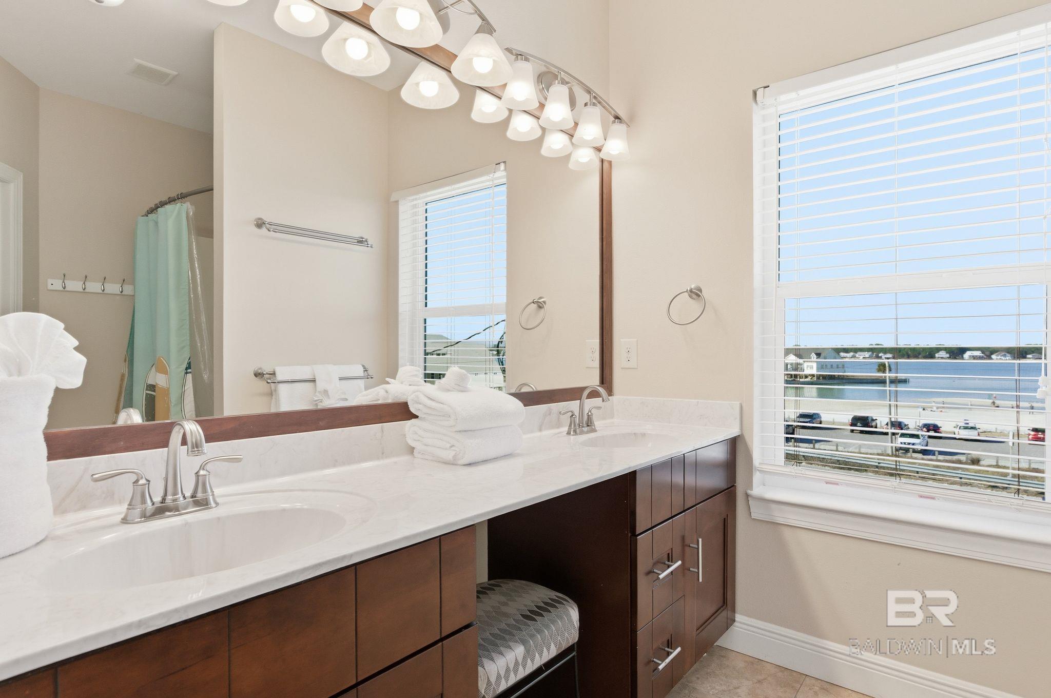 1661 WEST BEACH Boulevard, Gulf Shores, AL, 36542