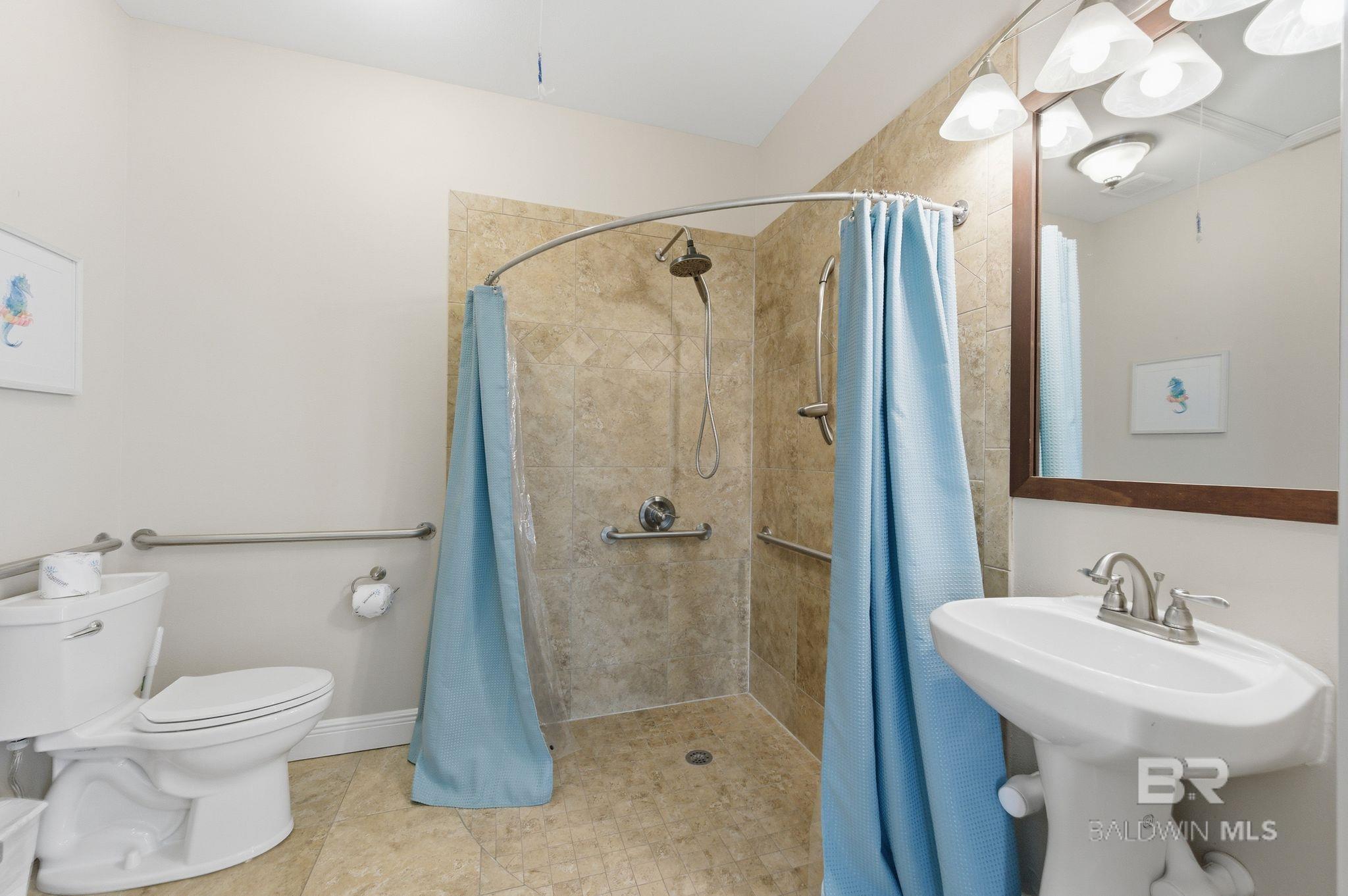 1661 WEST BEACH Boulevard, Gulf Shores, AL, 36542