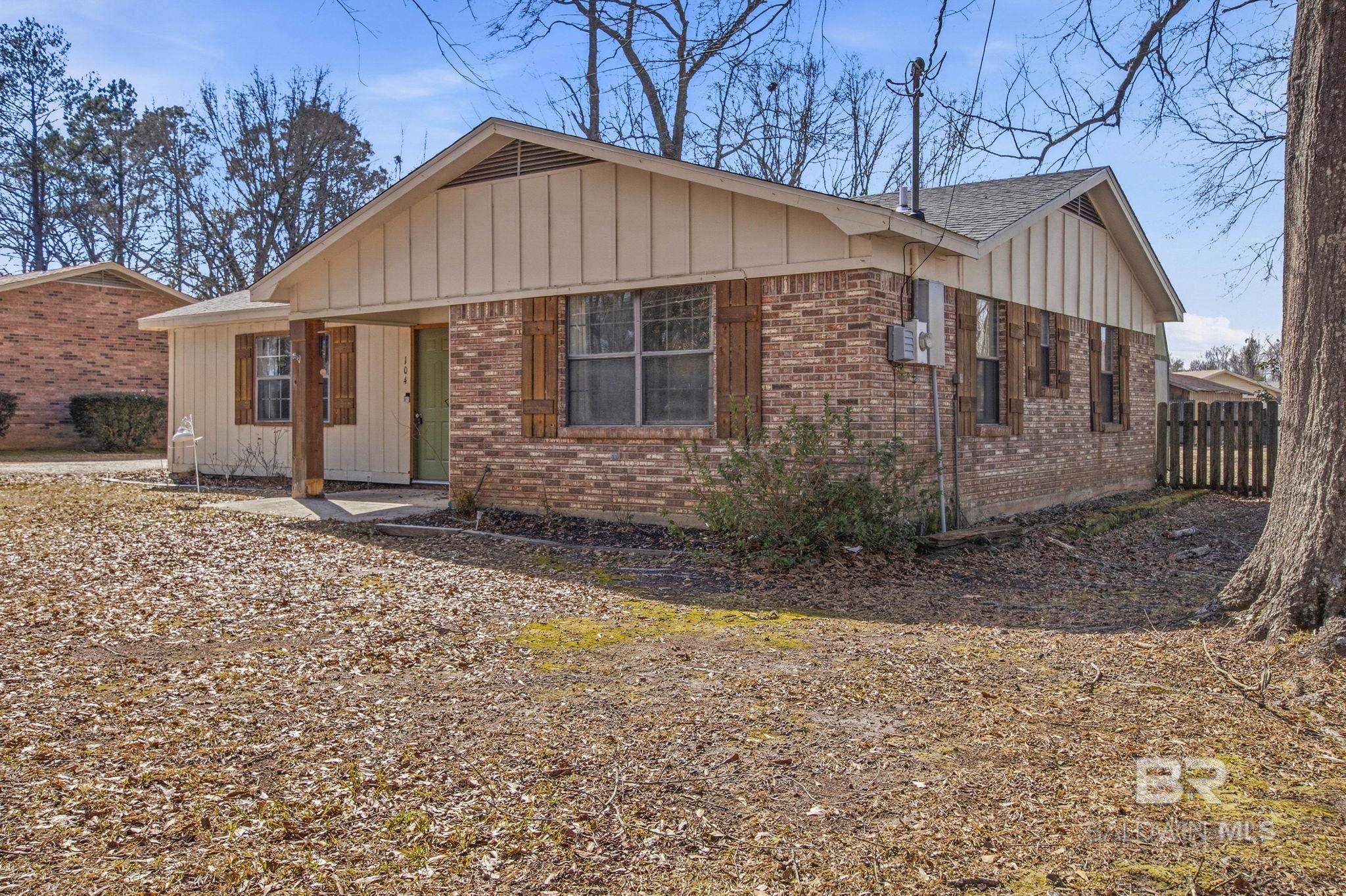 104 Thorndale Place, Atmore, AL, 36502