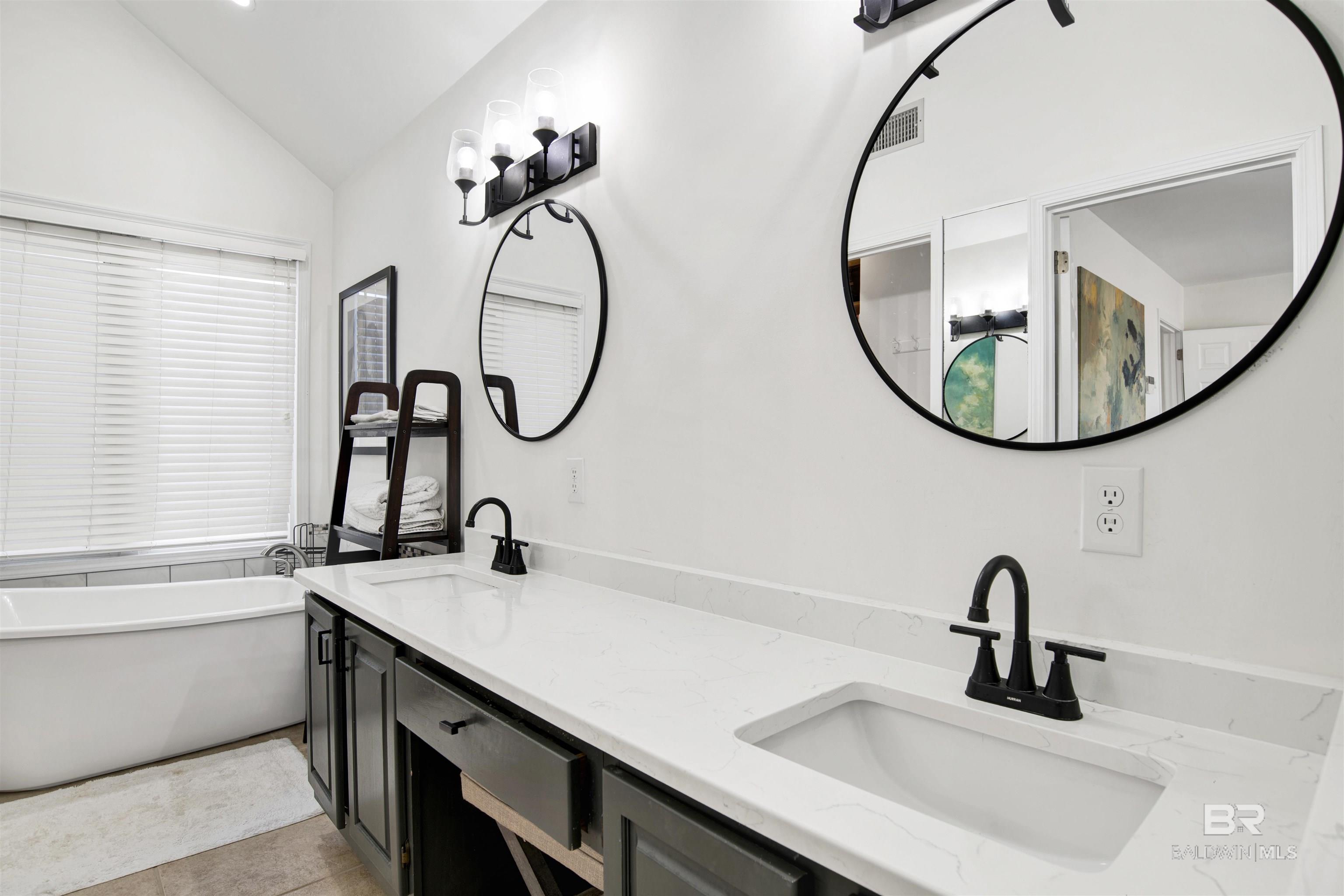 604 Saint Andrews Drive, Gulf Shores, AL, 36542