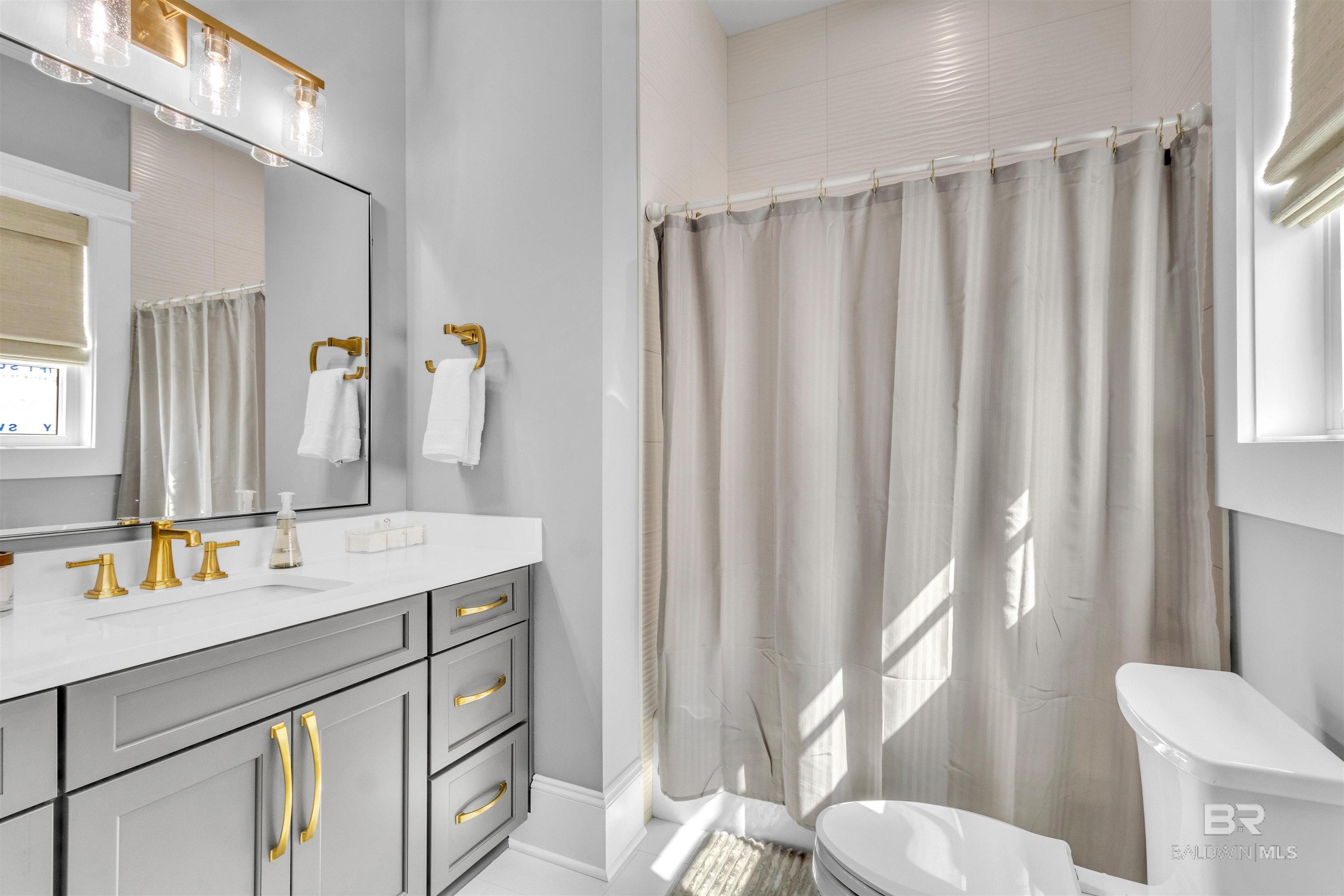 2780 Straits Boulevard, Gulf Shores, AL, 36542