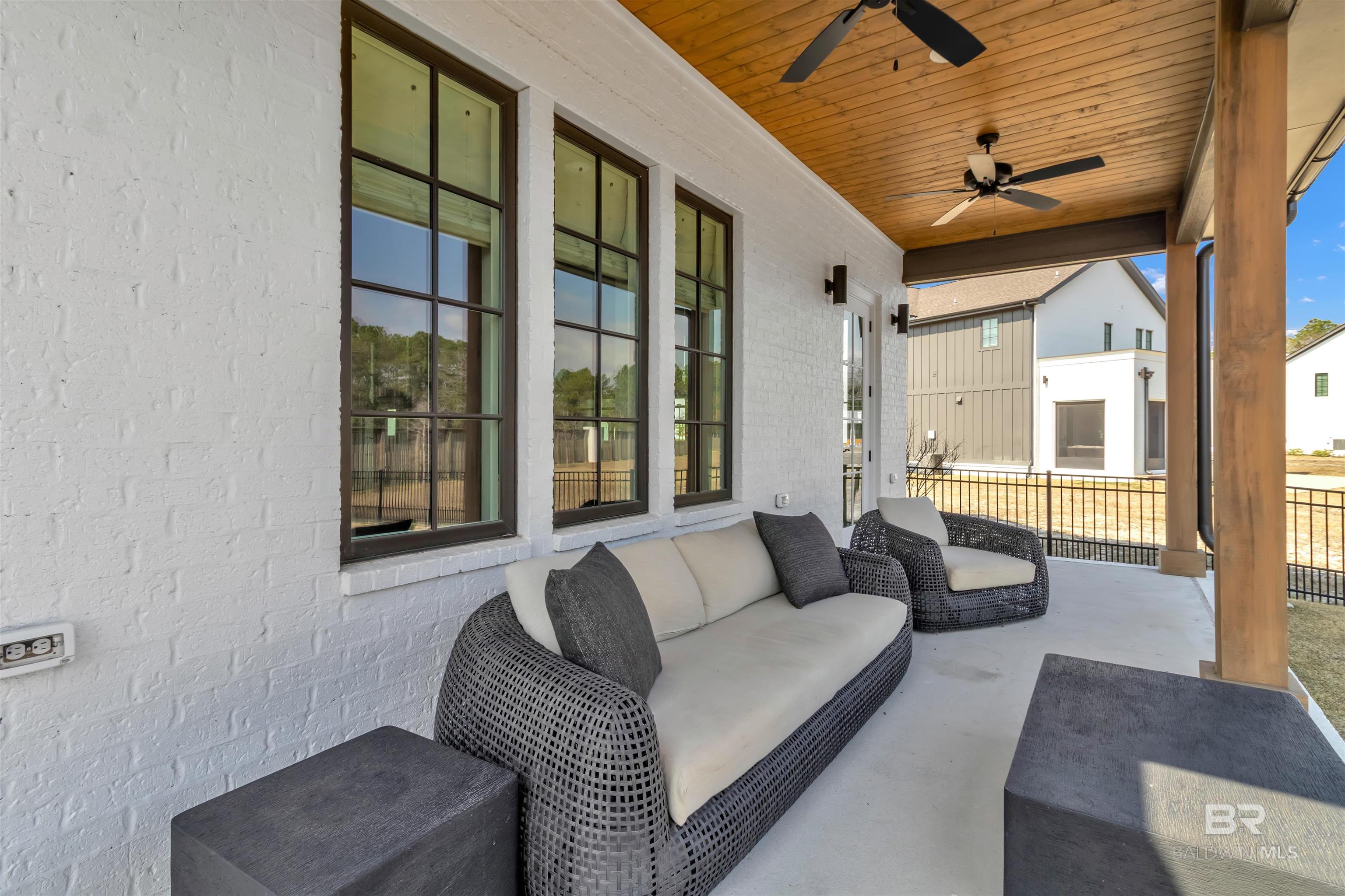 2780 Straits Boulevard, Gulf Shores, AL, 36542