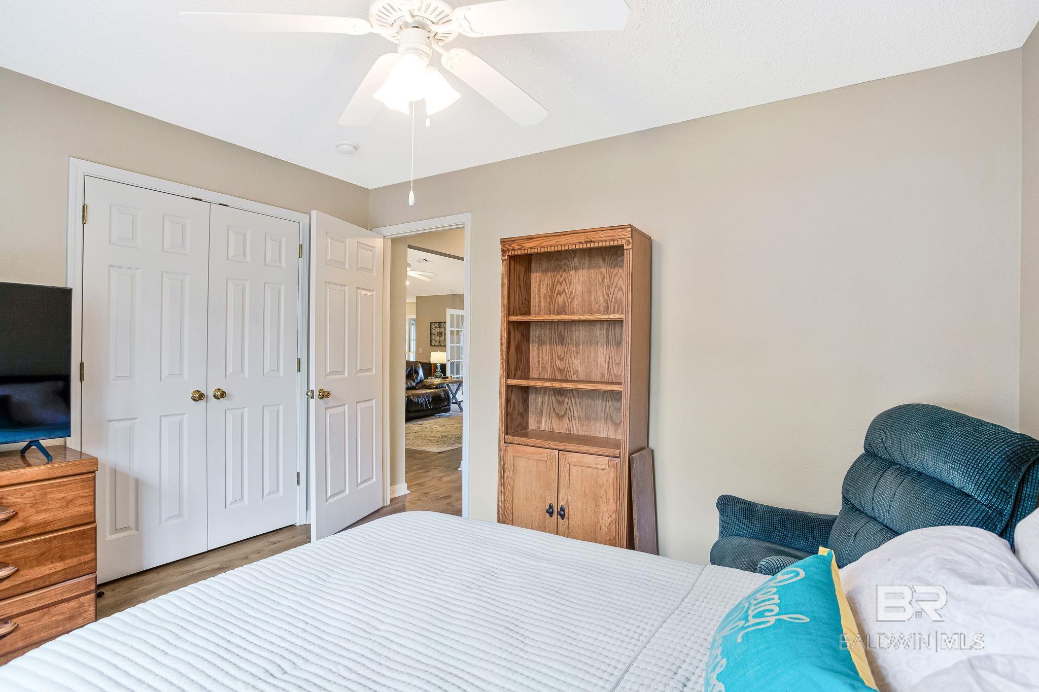 391808 | Photo 39