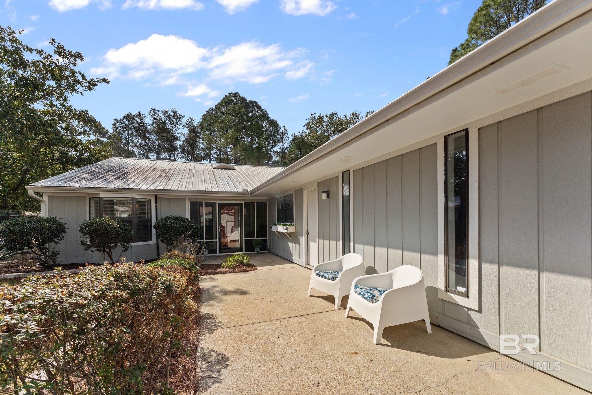 2342 Cardinal Drive 2342