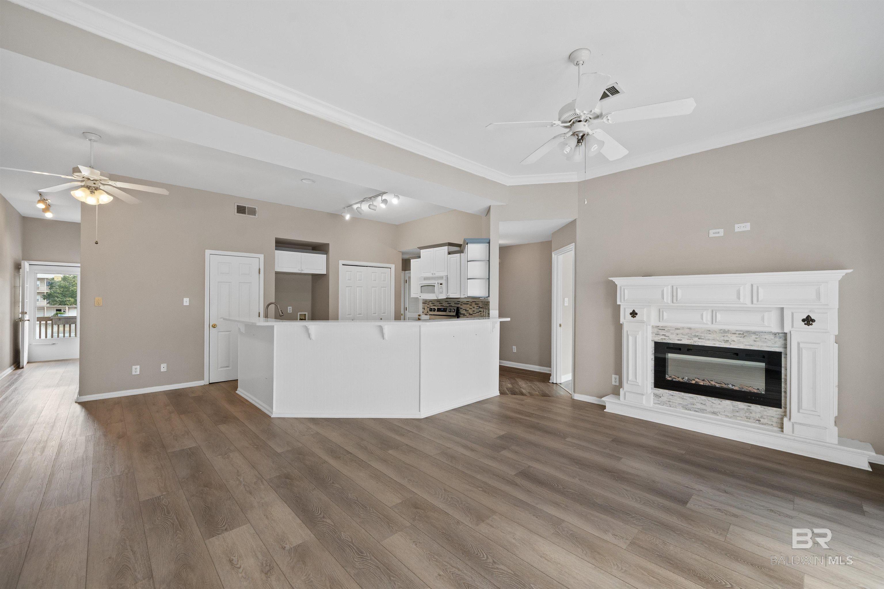 4 Yacht Club Drive UNIT 31, Daphne, AL, 36526