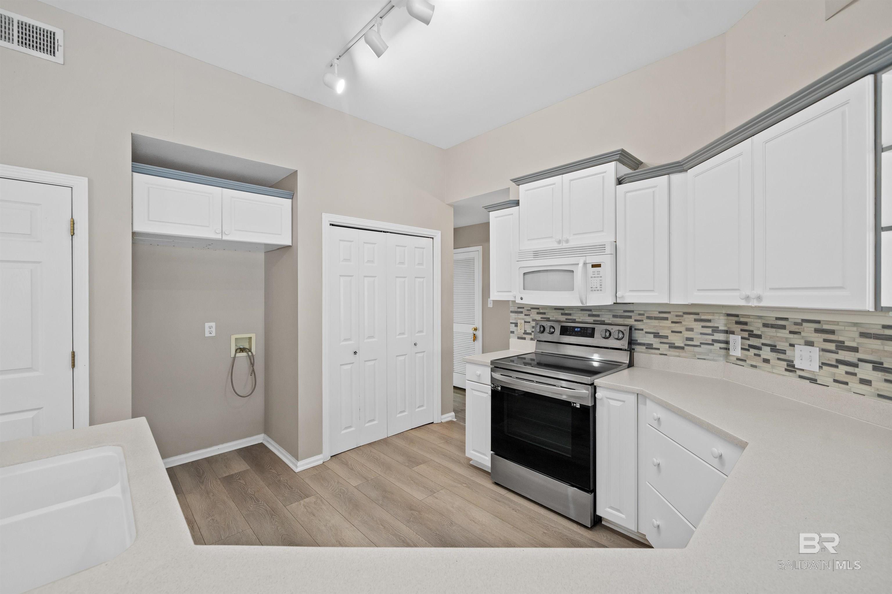 4 Yacht Club Drive UNIT 31, Daphne, AL, 36526