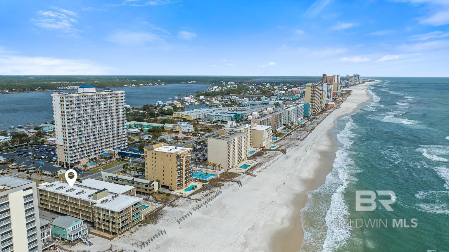 Gulf Shores Condos from $300,000 to $400,000
