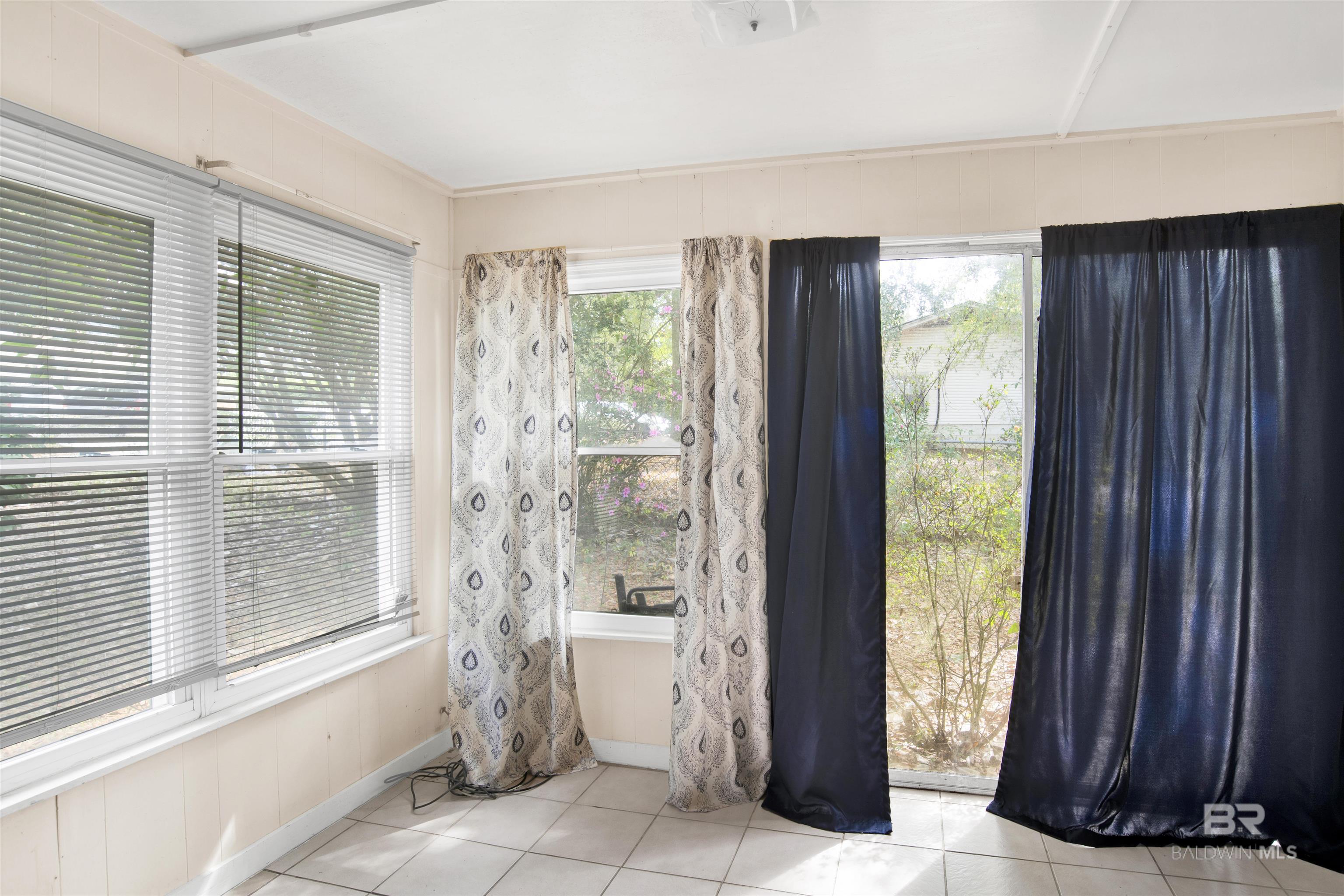 54 Nichols Avenue, Fairhope, AL, 36532