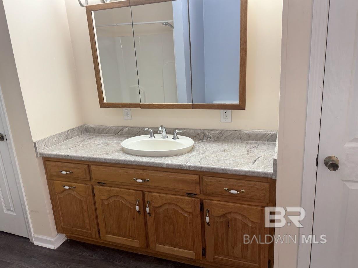 Robertsdale, AL, 36567