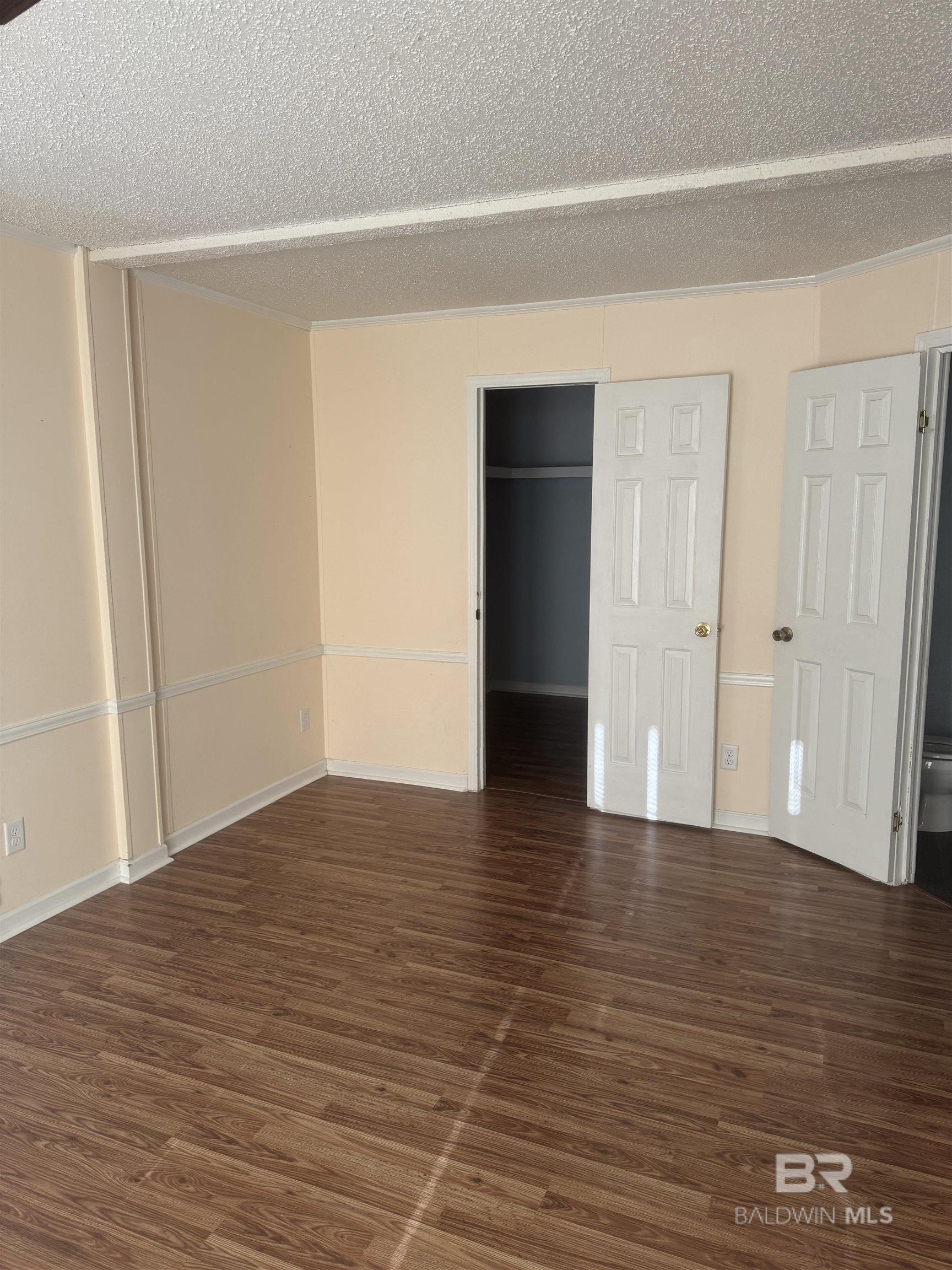 Robertsdale, AL, 36567