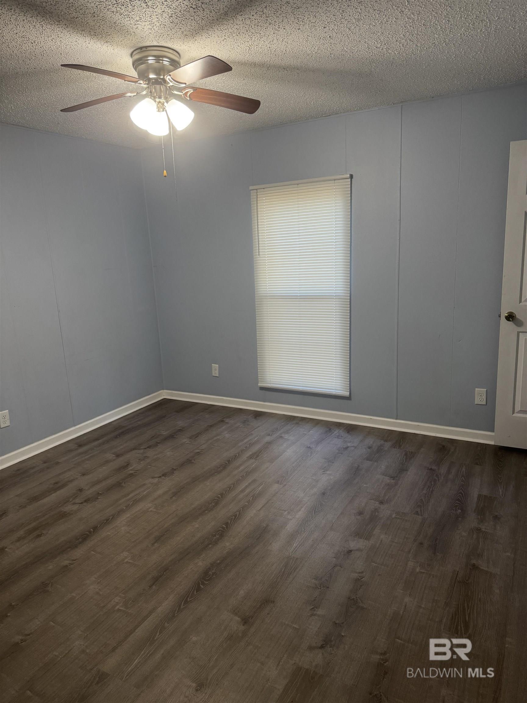 Robertsdale, AL, 36567