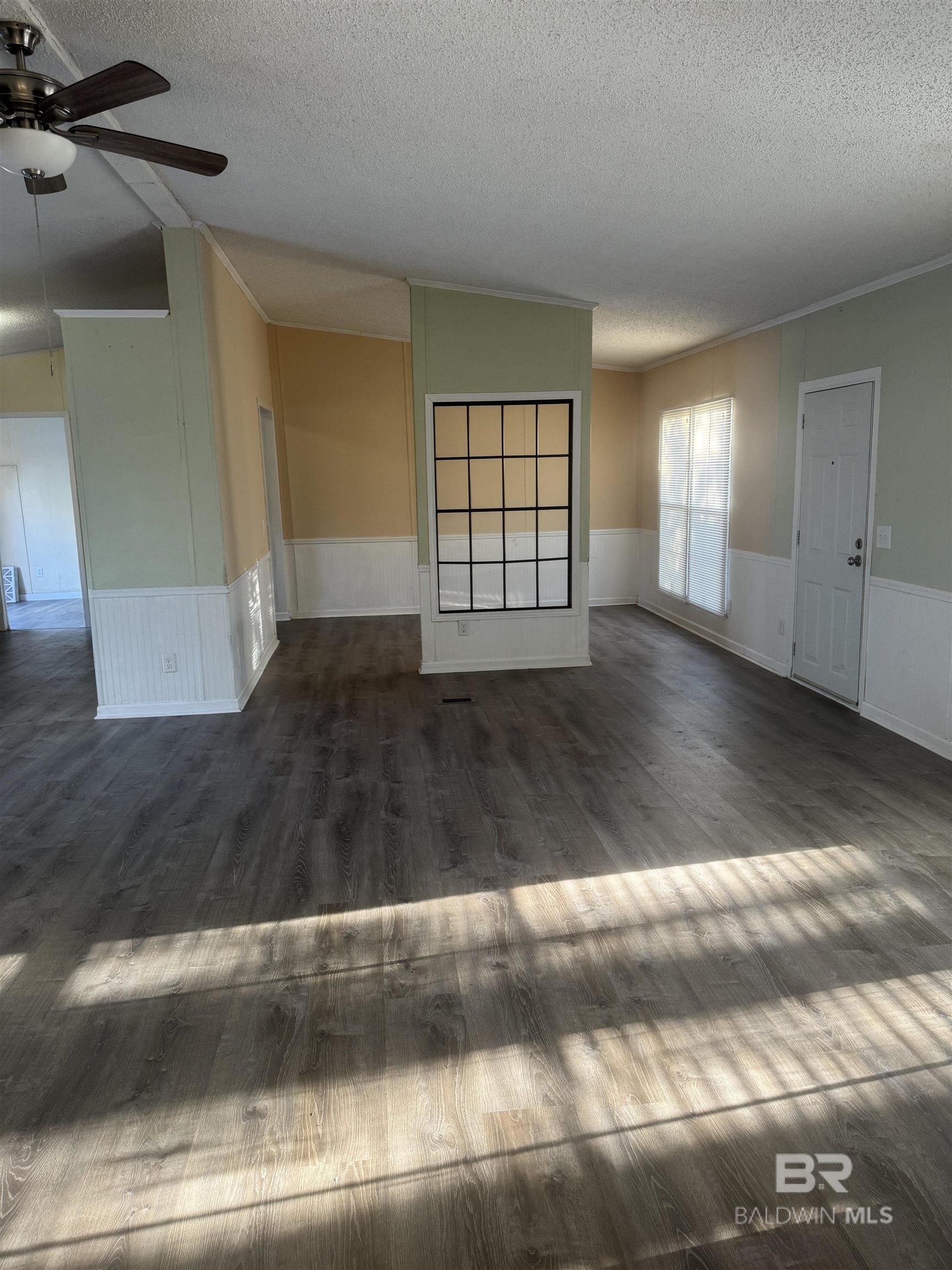 Robertsdale, AL, 36567