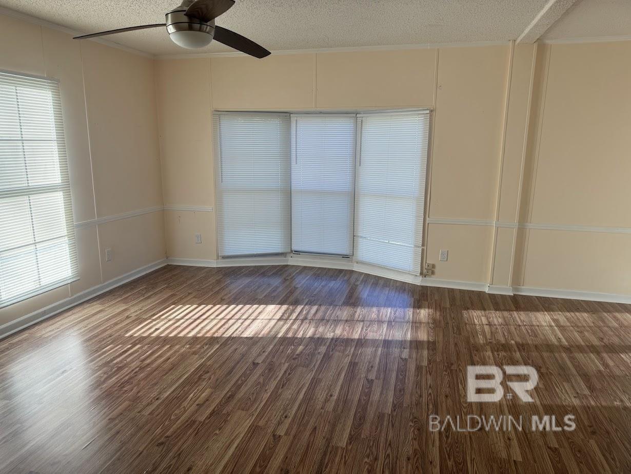 Robertsdale, AL, 36567