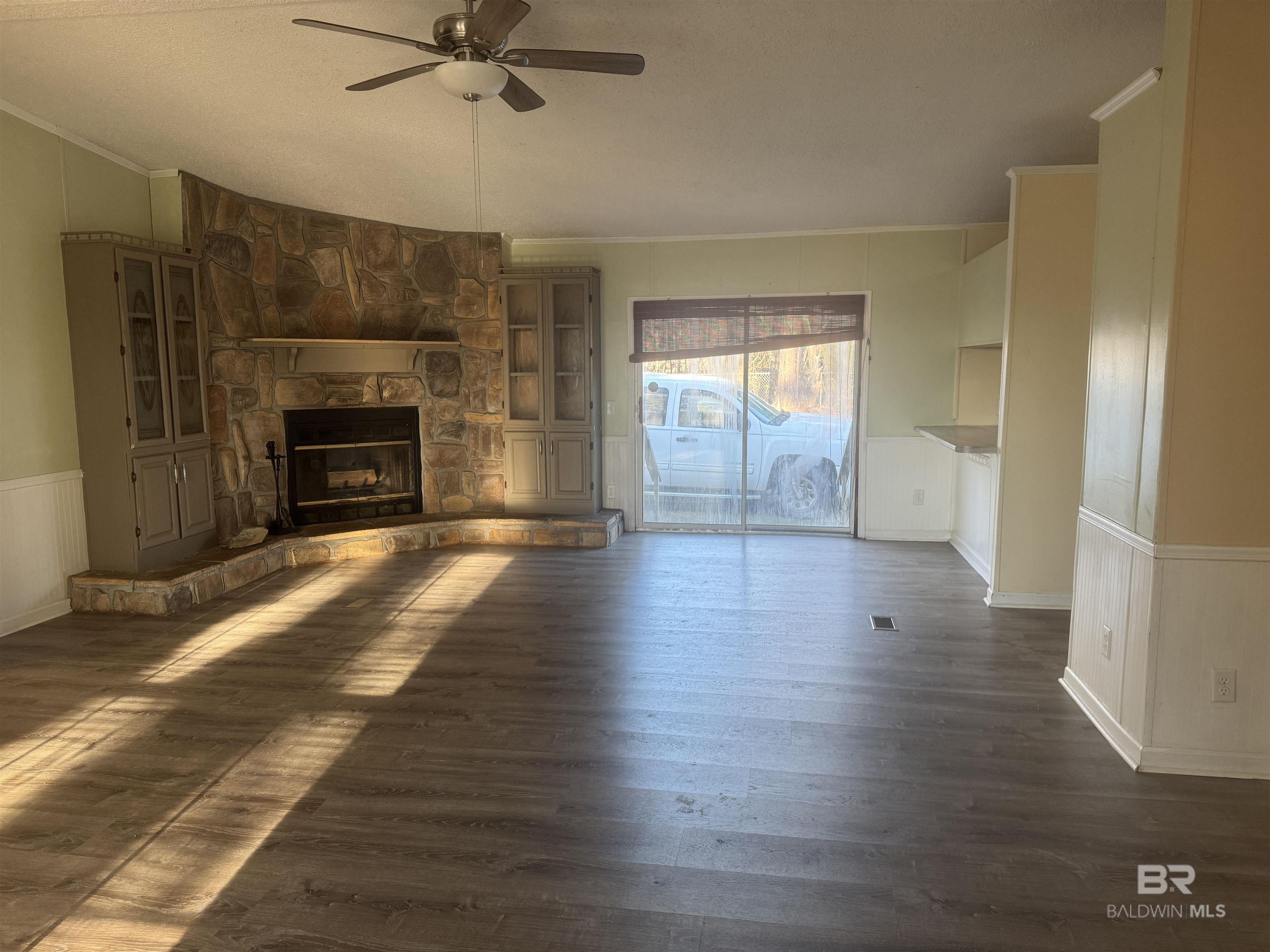 Robertsdale, AL, 36567