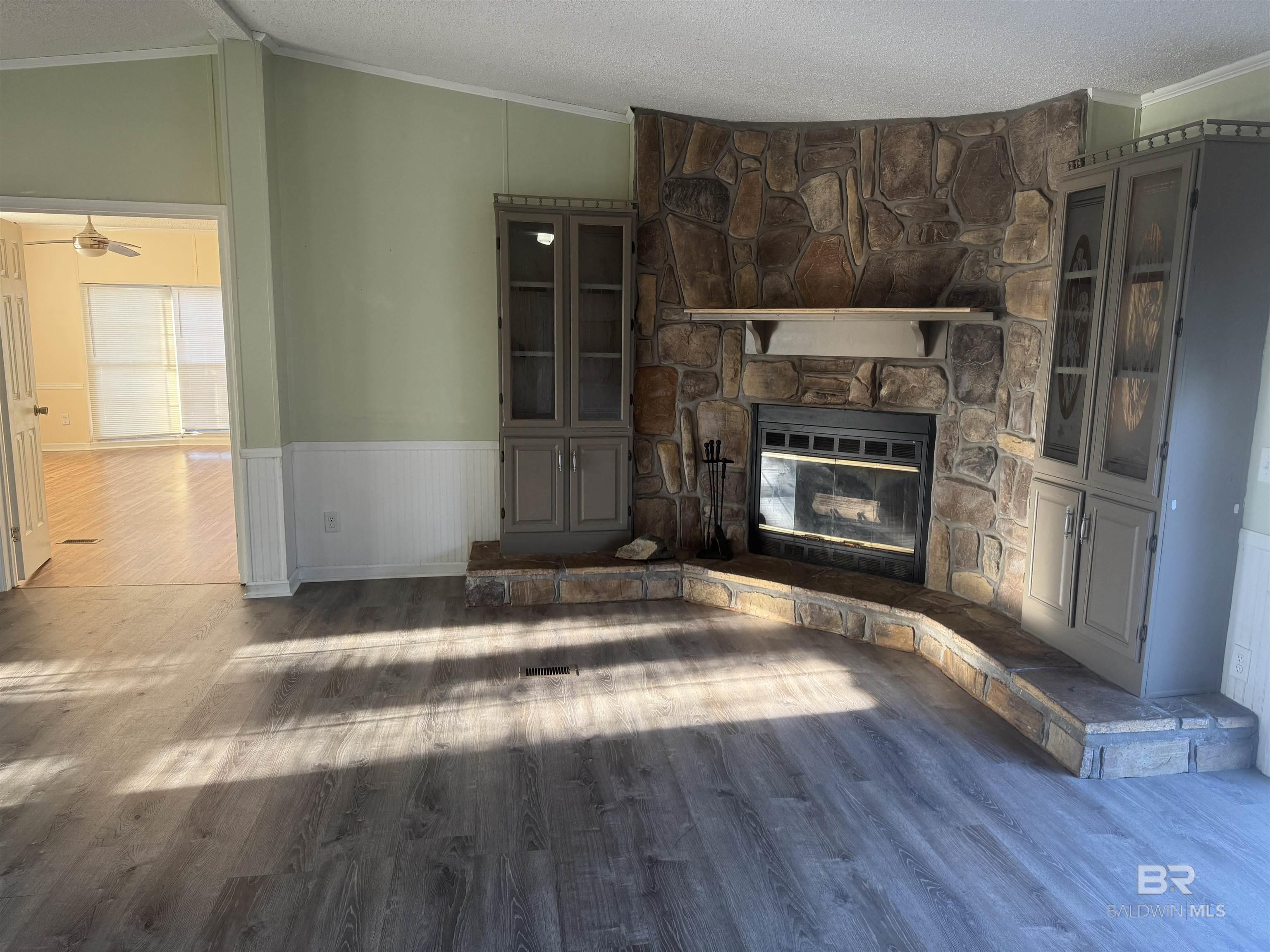 Robertsdale, AL, 36567