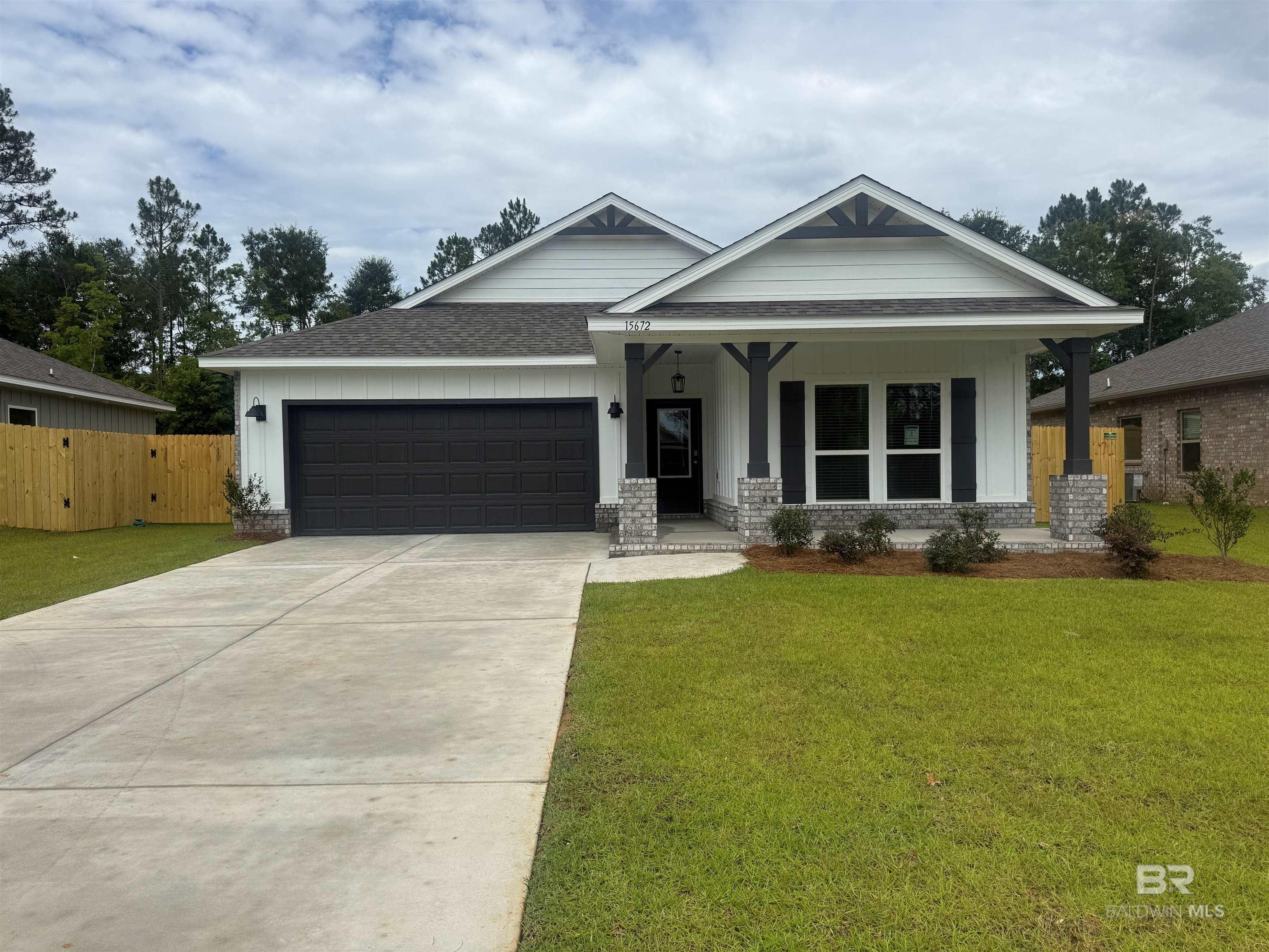 15672 Laurelbrooke Loop